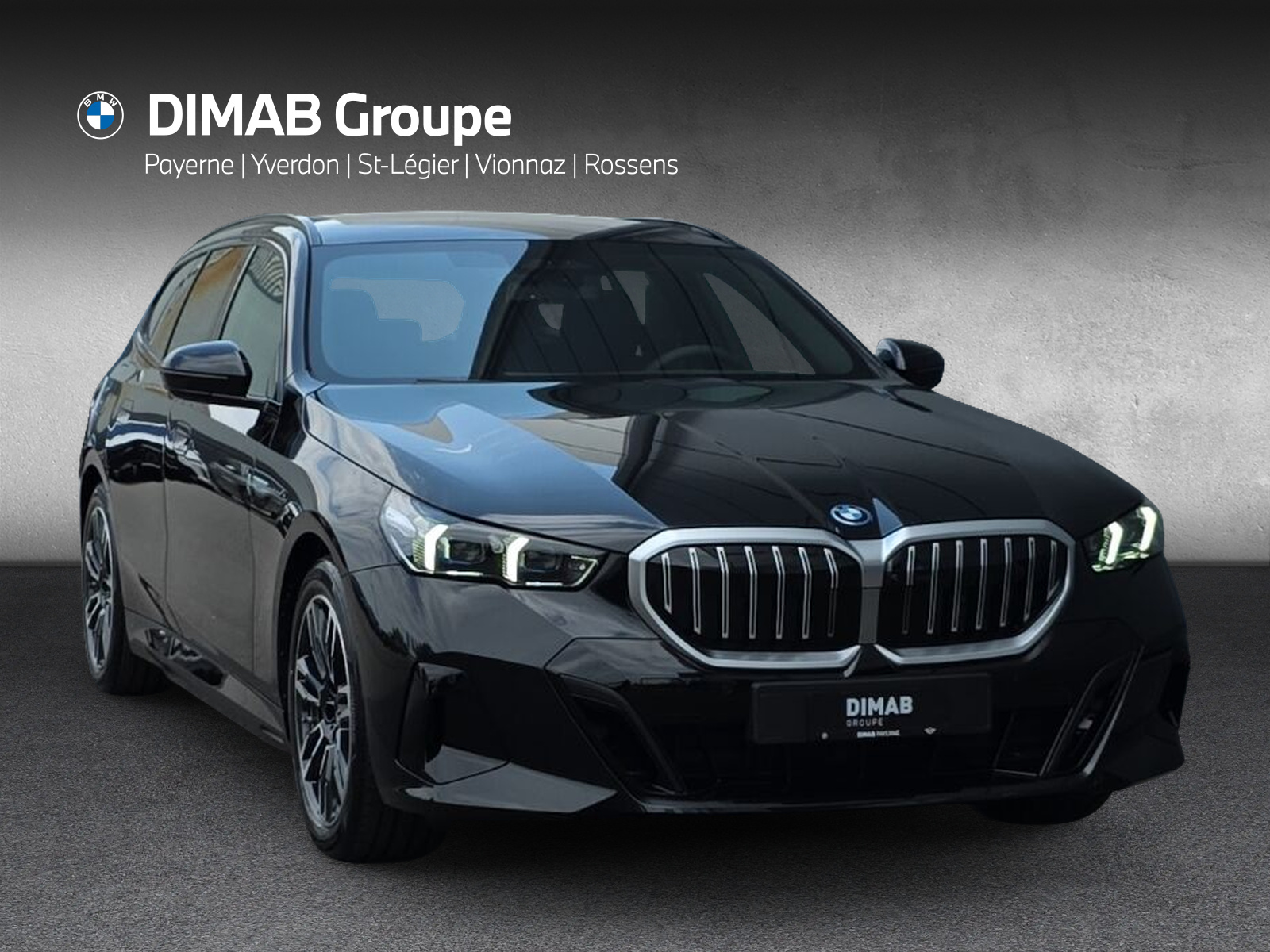 BMW 530e xDrive Touring M Sport Steptronic-image-6