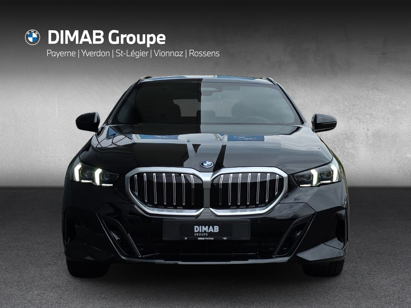 BMW 530e xDrive Touring M Sport Steptronic-image-7