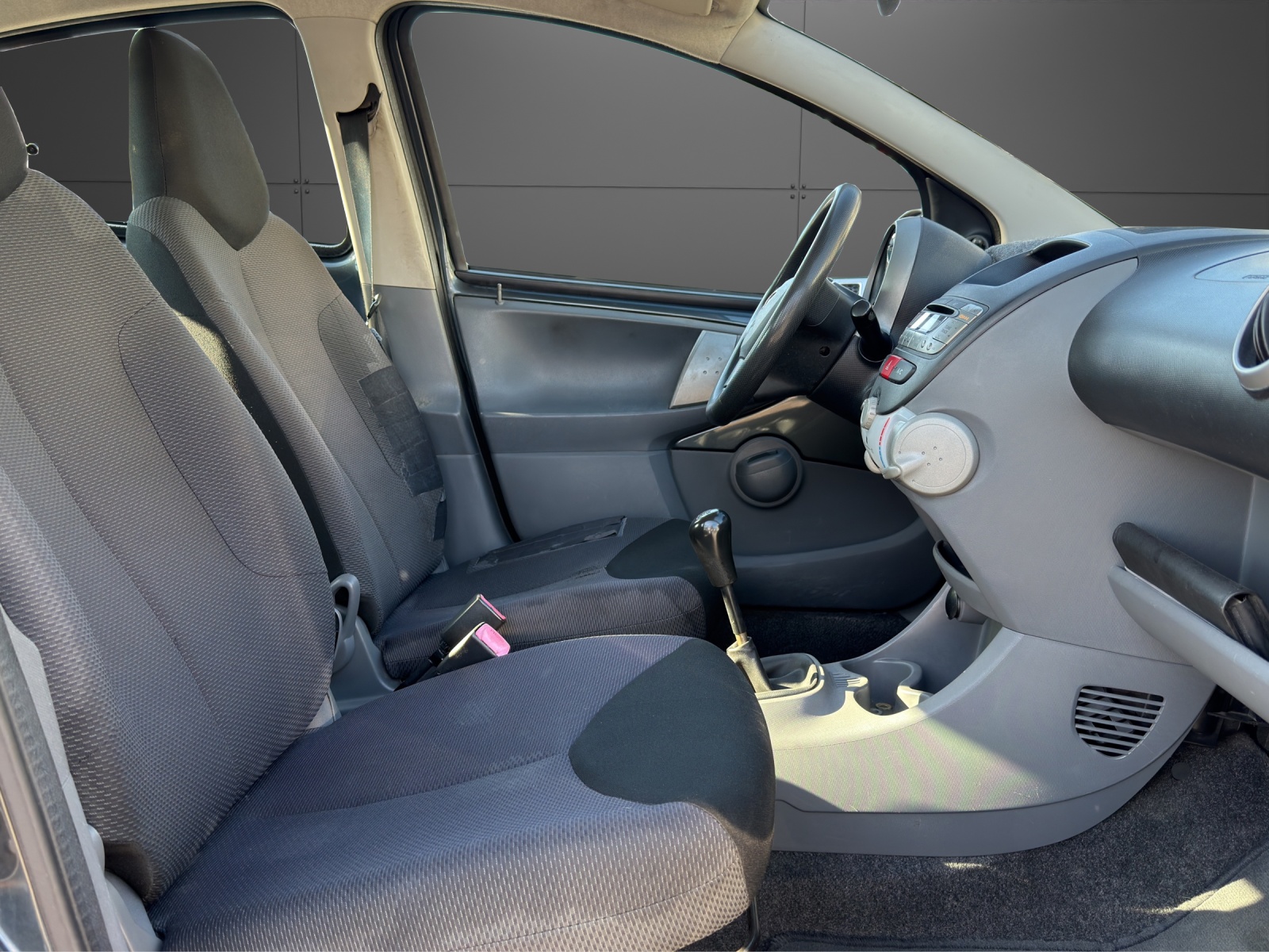 TOYOTA Aygo 1.0 Linea Luna – Frisch ab MFK | 8-fach bereift | Sparsam & zuverlässig!-image-7