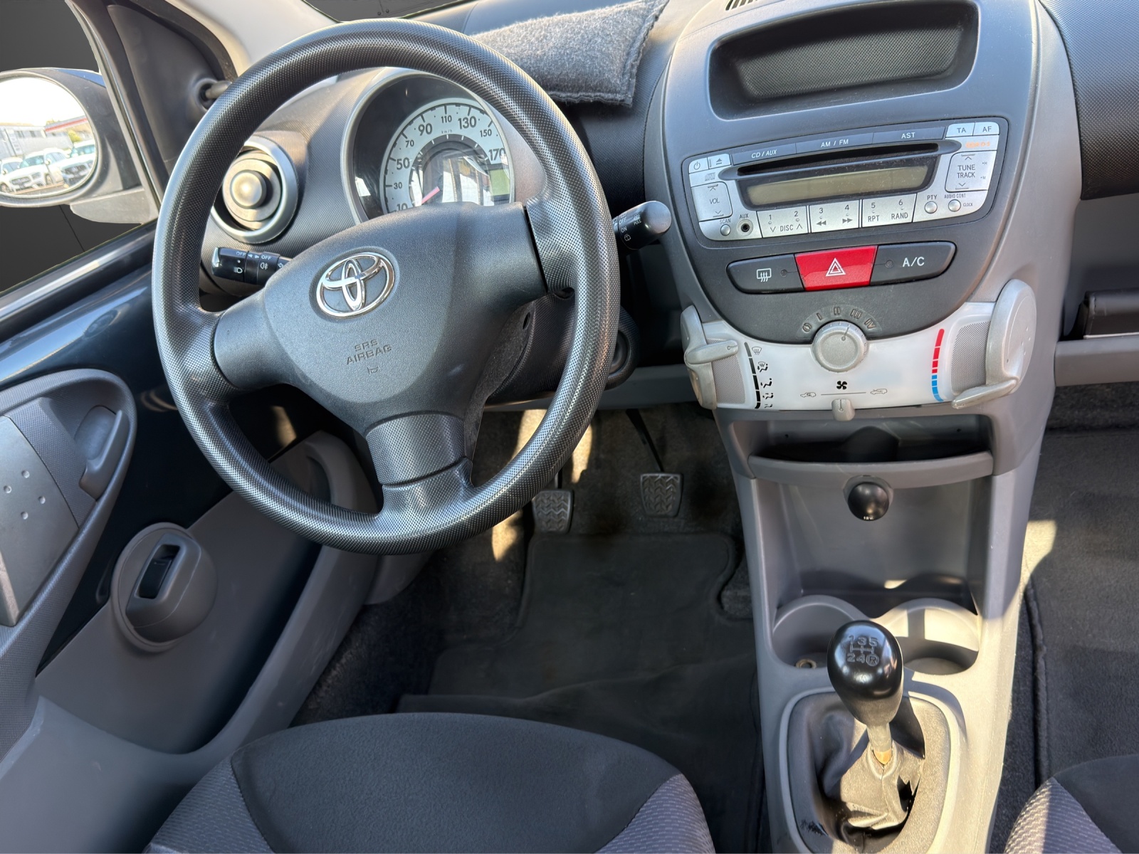 TOYOTA Aygo 1.0 Linea Luna – Frisch ab MFK | 8-fach bereift | Sparsam & zuverlässig!-image-8