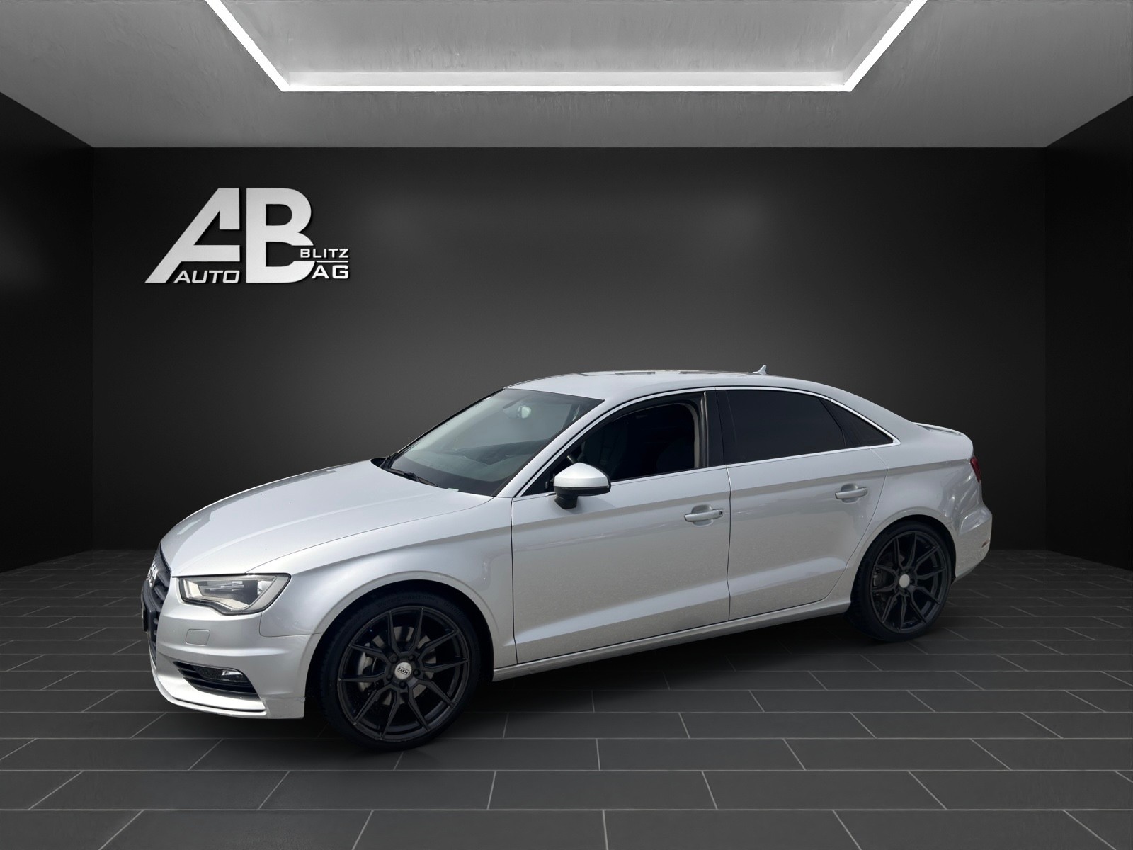 AUDI A3 Limousine 1.8 TFSI Ambition S-tronic mit 180 PS-image-1