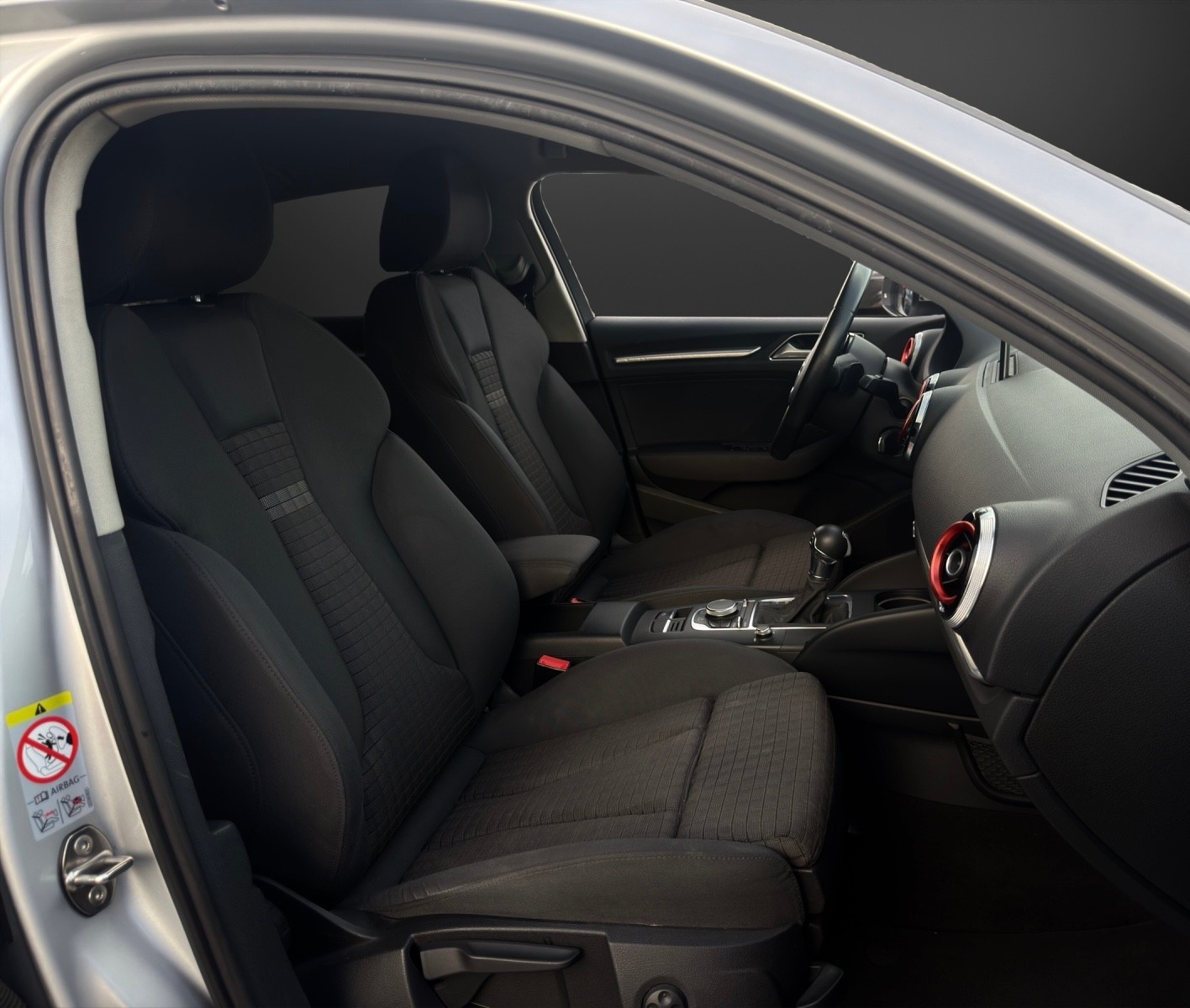 AUDI A3 Limousine 1.8 TFSI Ambition S-tronic mit 180 PS-image-8