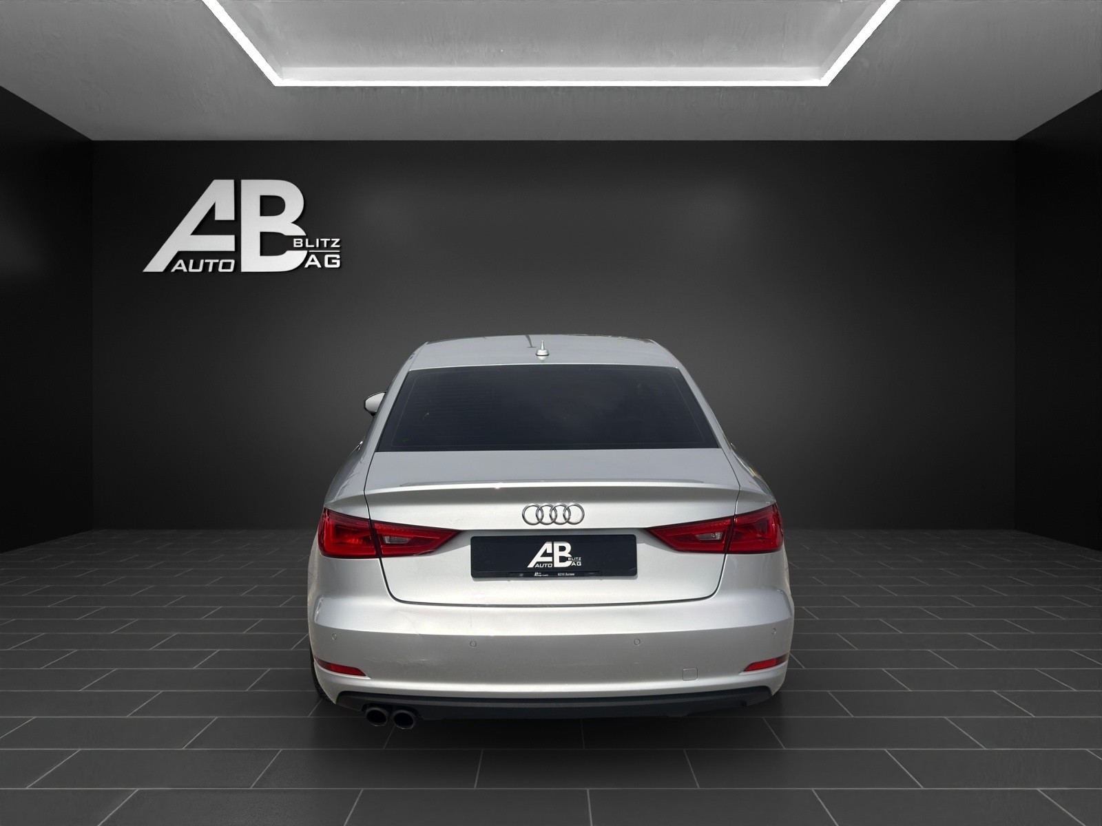AUDI A3 Limousine 1.8 TFSI Ambition S-tronic mit 180 PS-image-3