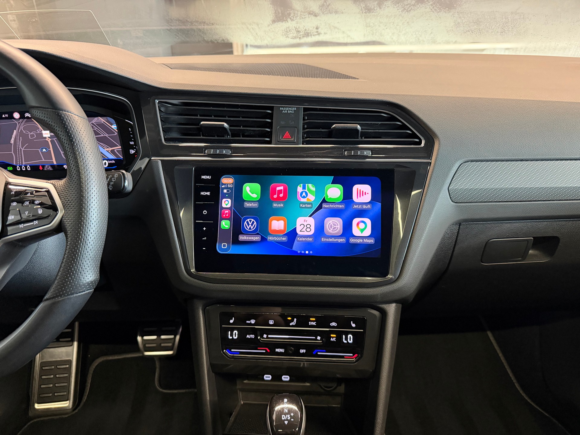 VW Tiguan 2.0 TDI SCR R-Line 4Motion DSG-image-17