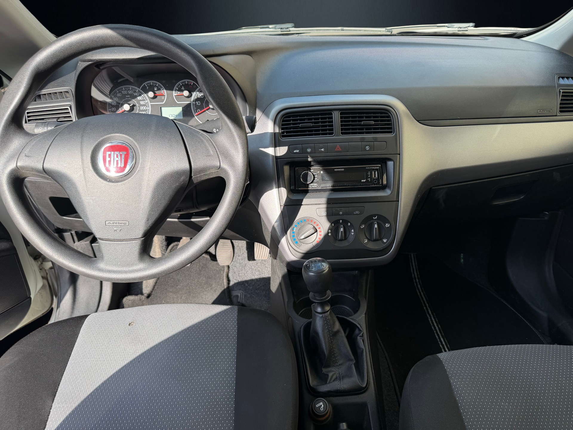 FIAT Punto 1.2 Actual-image-6