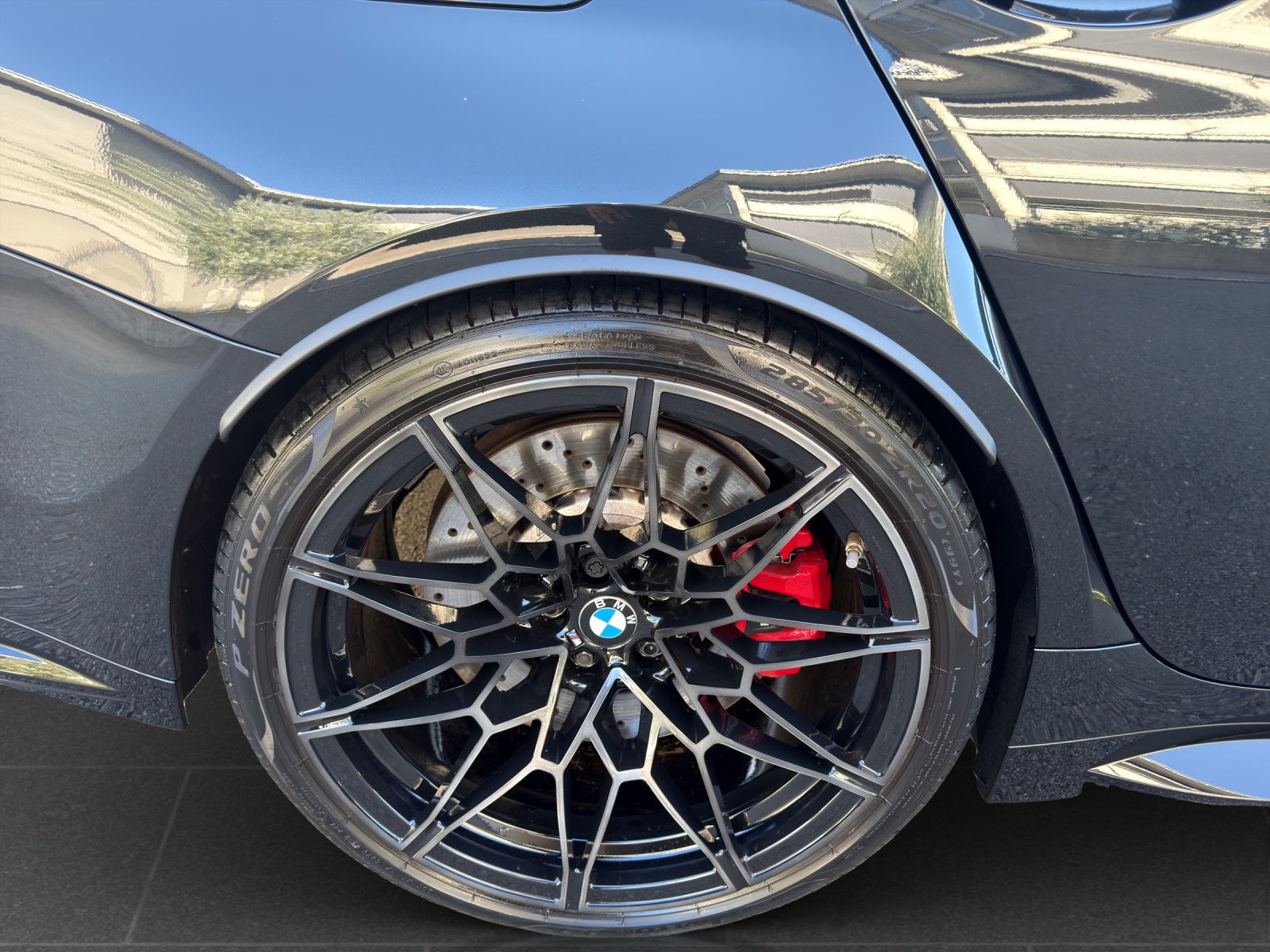 BMW M3 Competition M xDrive-image-9