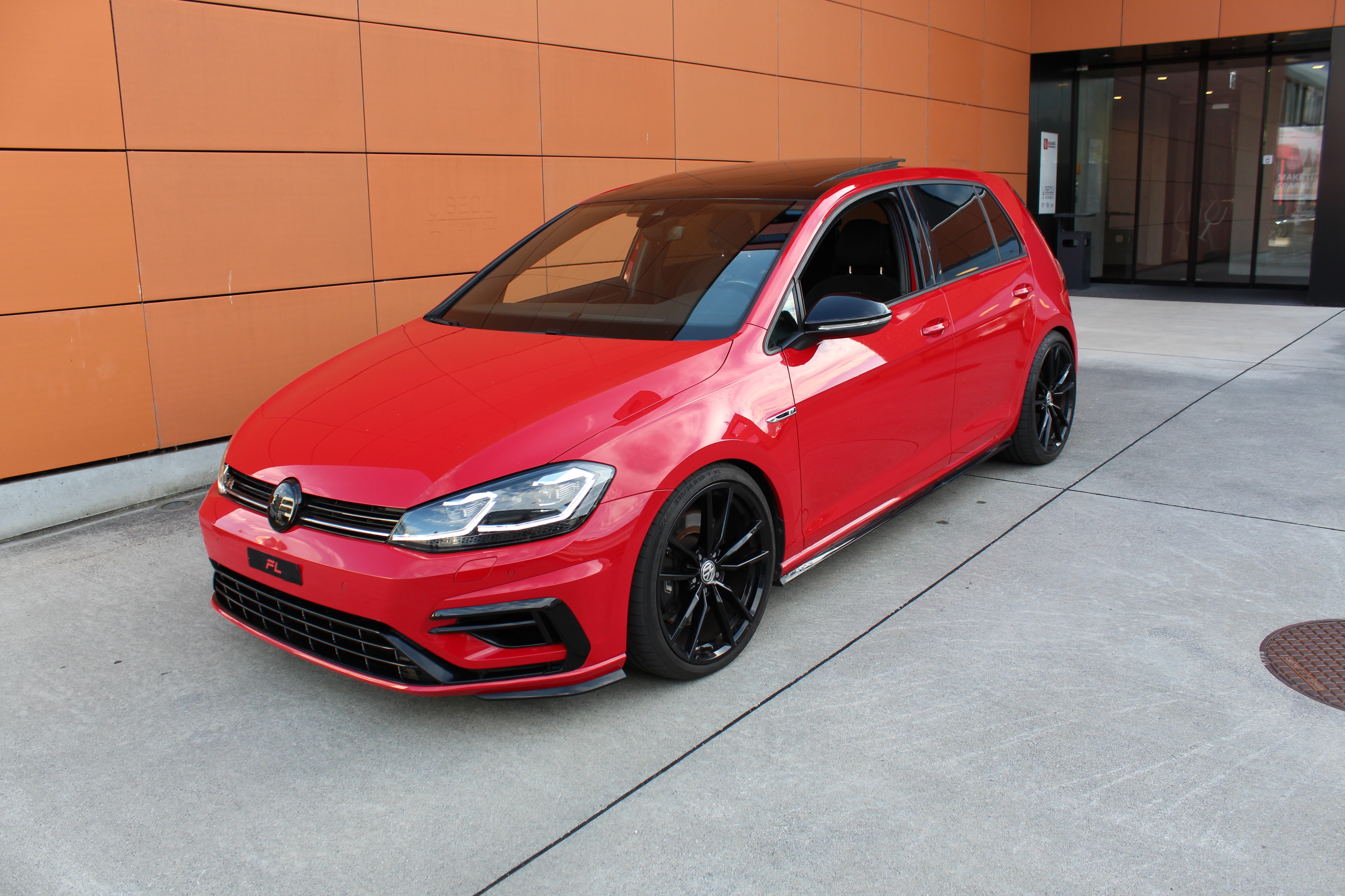 Car photo