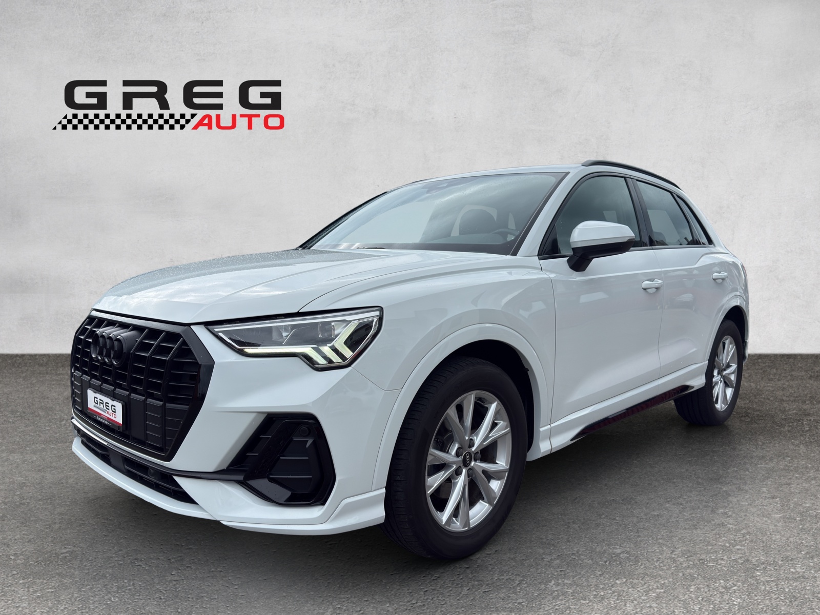 AUDI Q3 35 TFSI S line S-tronic-image-1