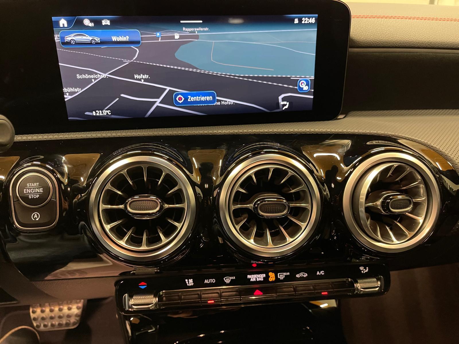 MERCEDES-BENZ CLA-Klasse C118 CLA 200 AMG Line-image-22