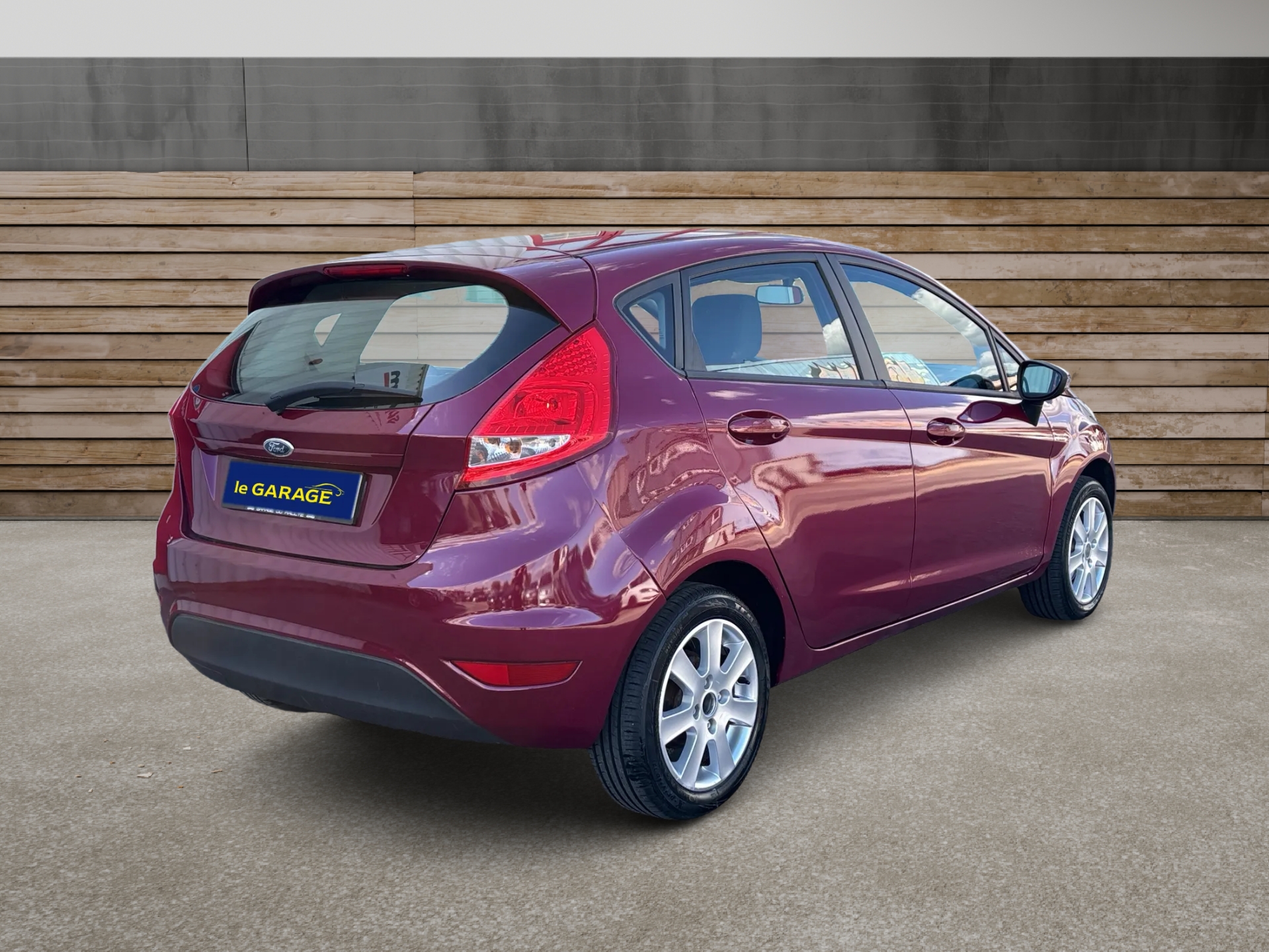 FORD Fiesta 1.4 16V Colourline Automatic-image-3
