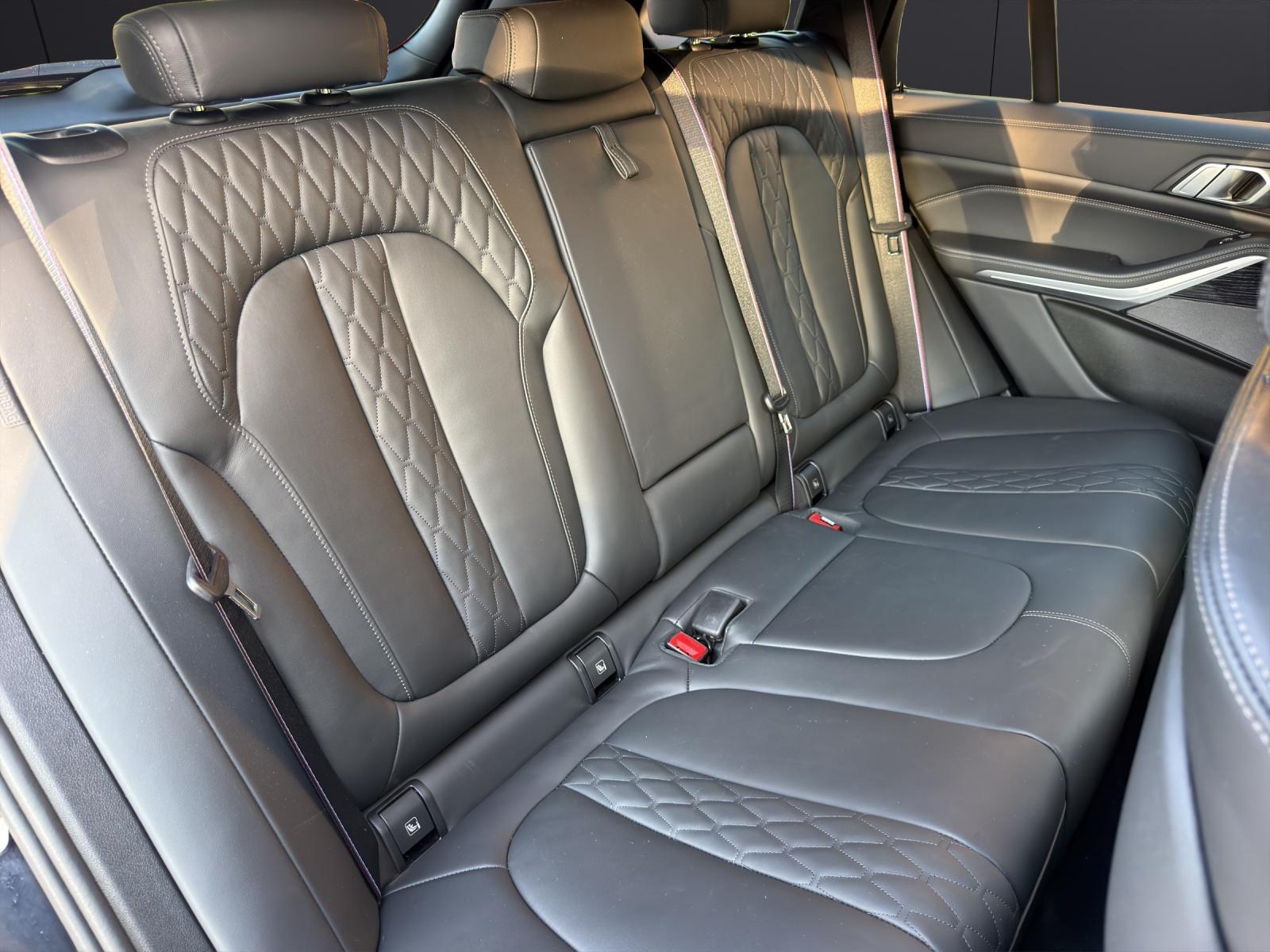 BMW X5 G05 M60i xDrive-image-13