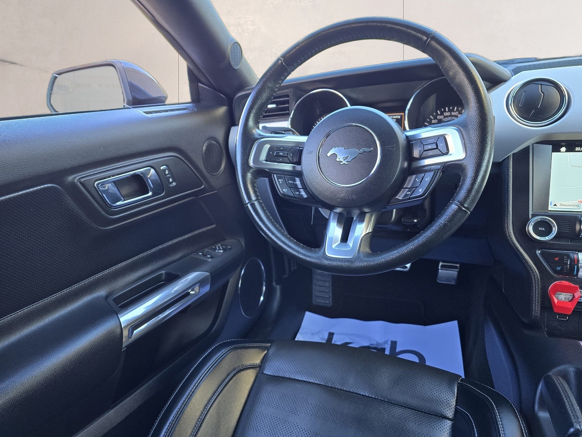 FORD Mustang GT 5.0 V8-image-17