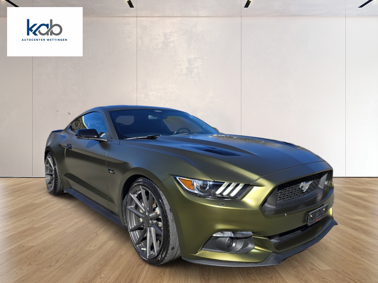 FORD Mustang GT 5.0 V8-image-2