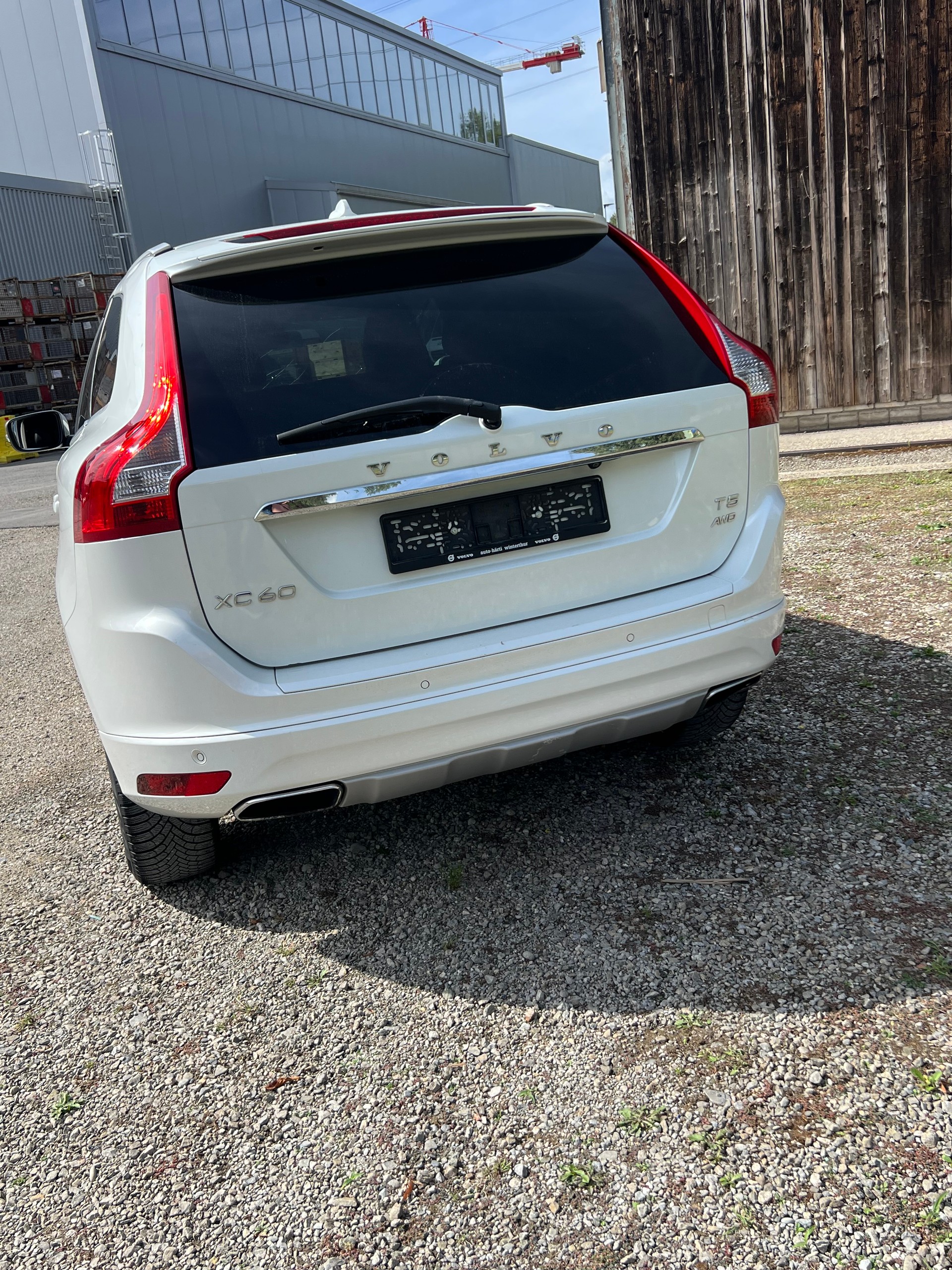 VOLVO XC60 T5 AWD Kinetic Geartronic-image-2