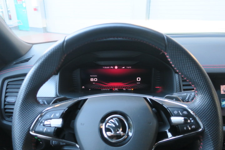 SKODA Kodiaq 2.0 TSI 4x4 RS-image-15