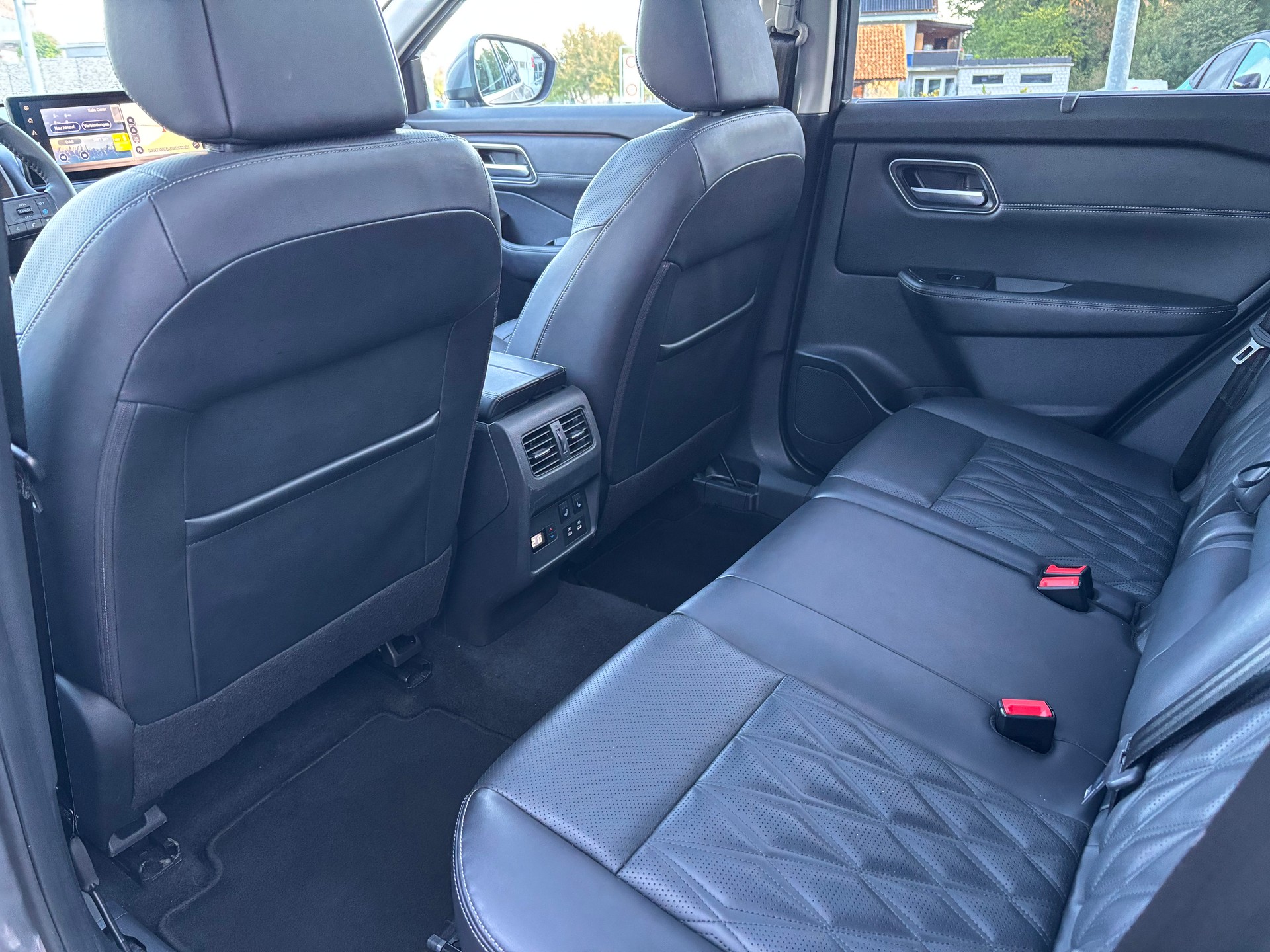 NISSAN X-Trail 1.5e-Power 4WD Tekna+-image-12