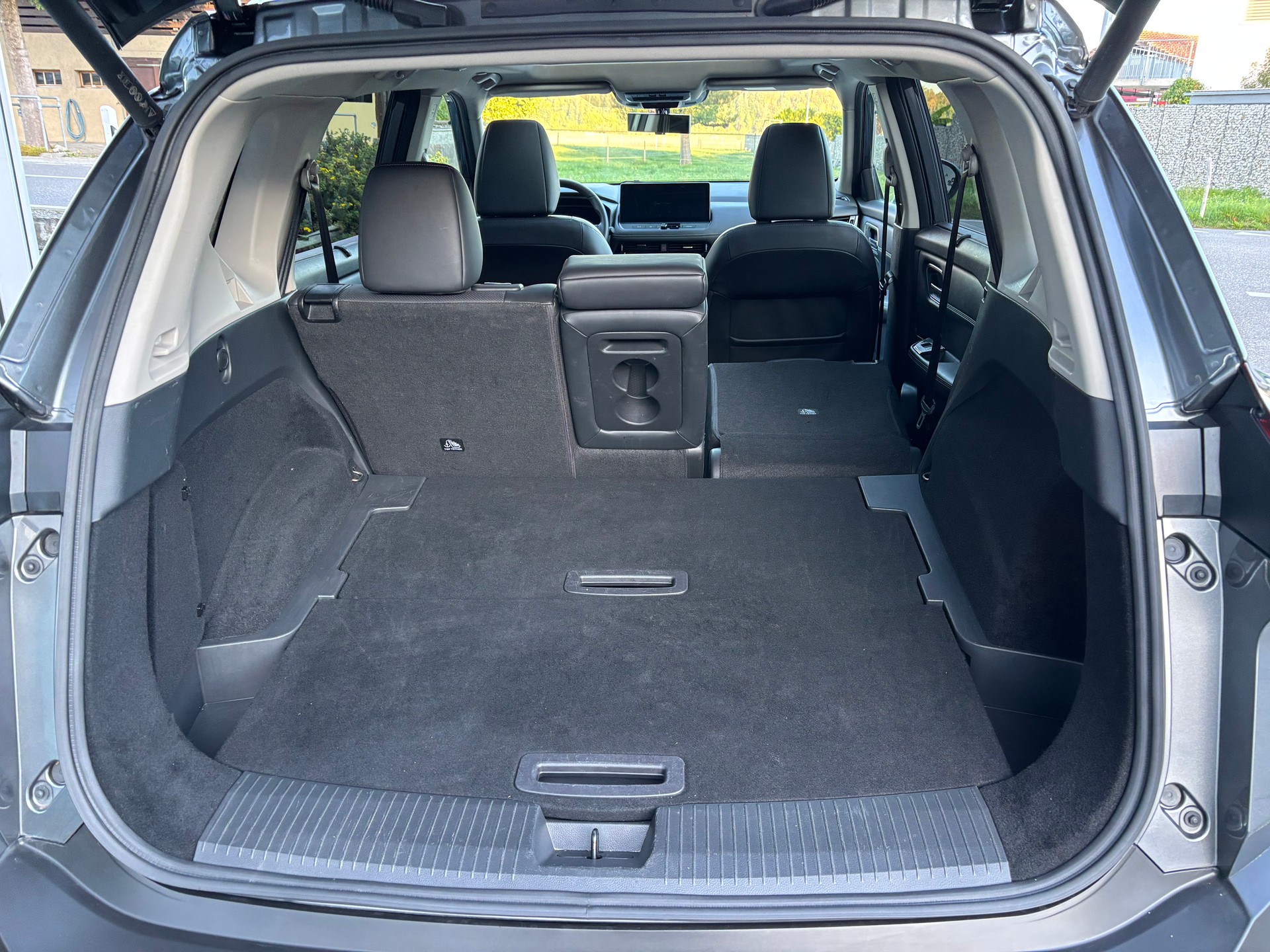 NISSAN X-Trail 1.5e-Power 4WD Tekna+-image-5