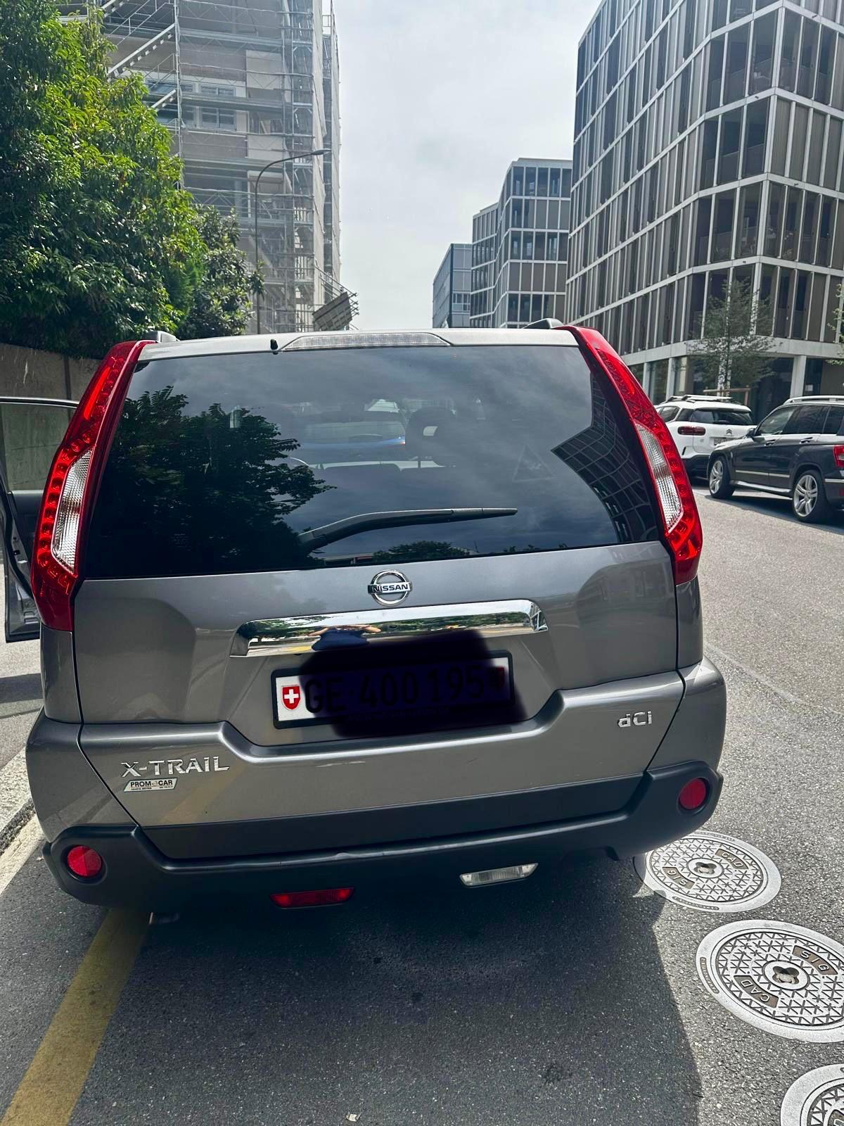 NISSAN X-TRAIL-image-1