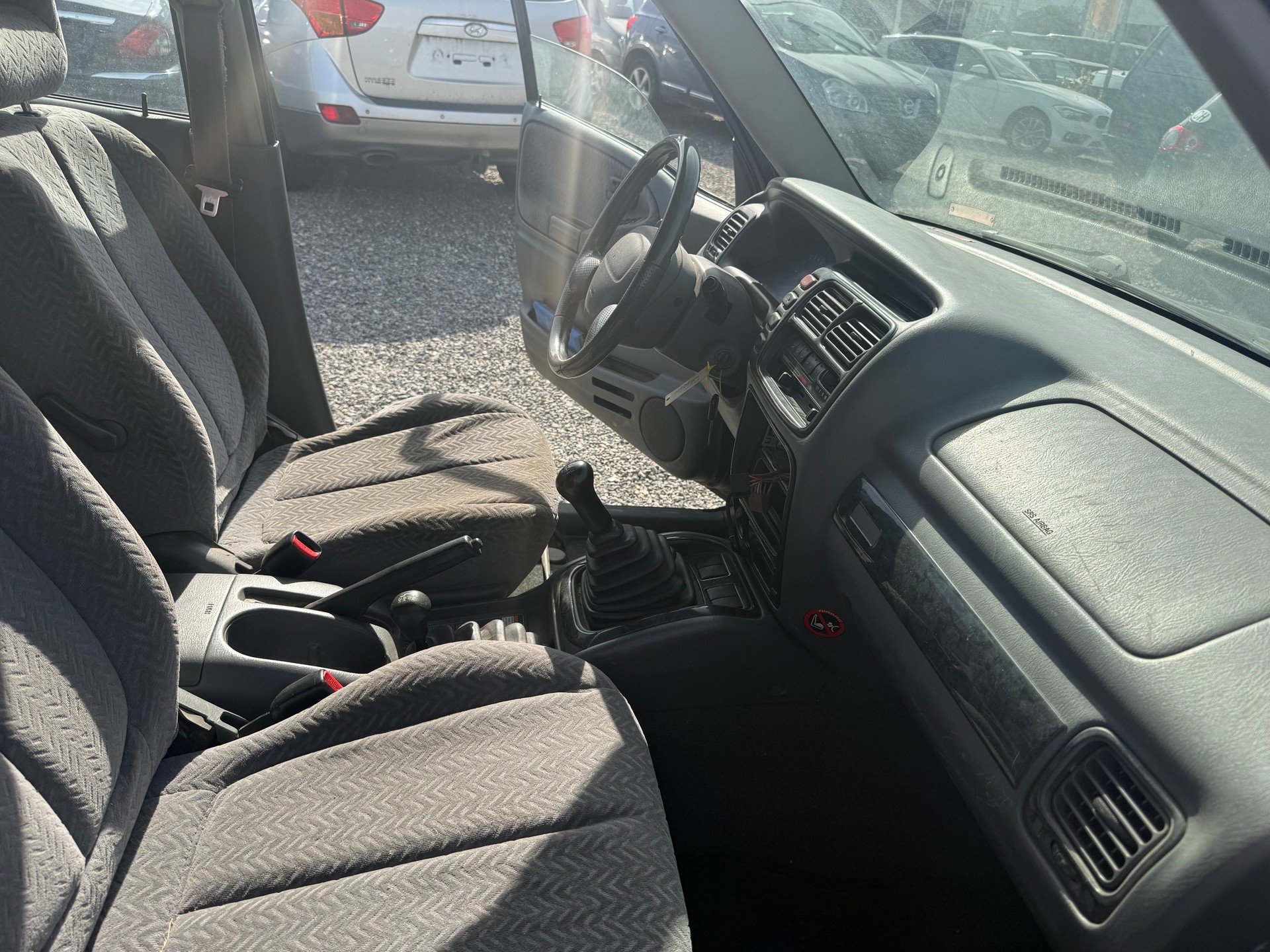 SUZUKI Grand Vitara 2.5 24V Anniversary Edition-image-6
