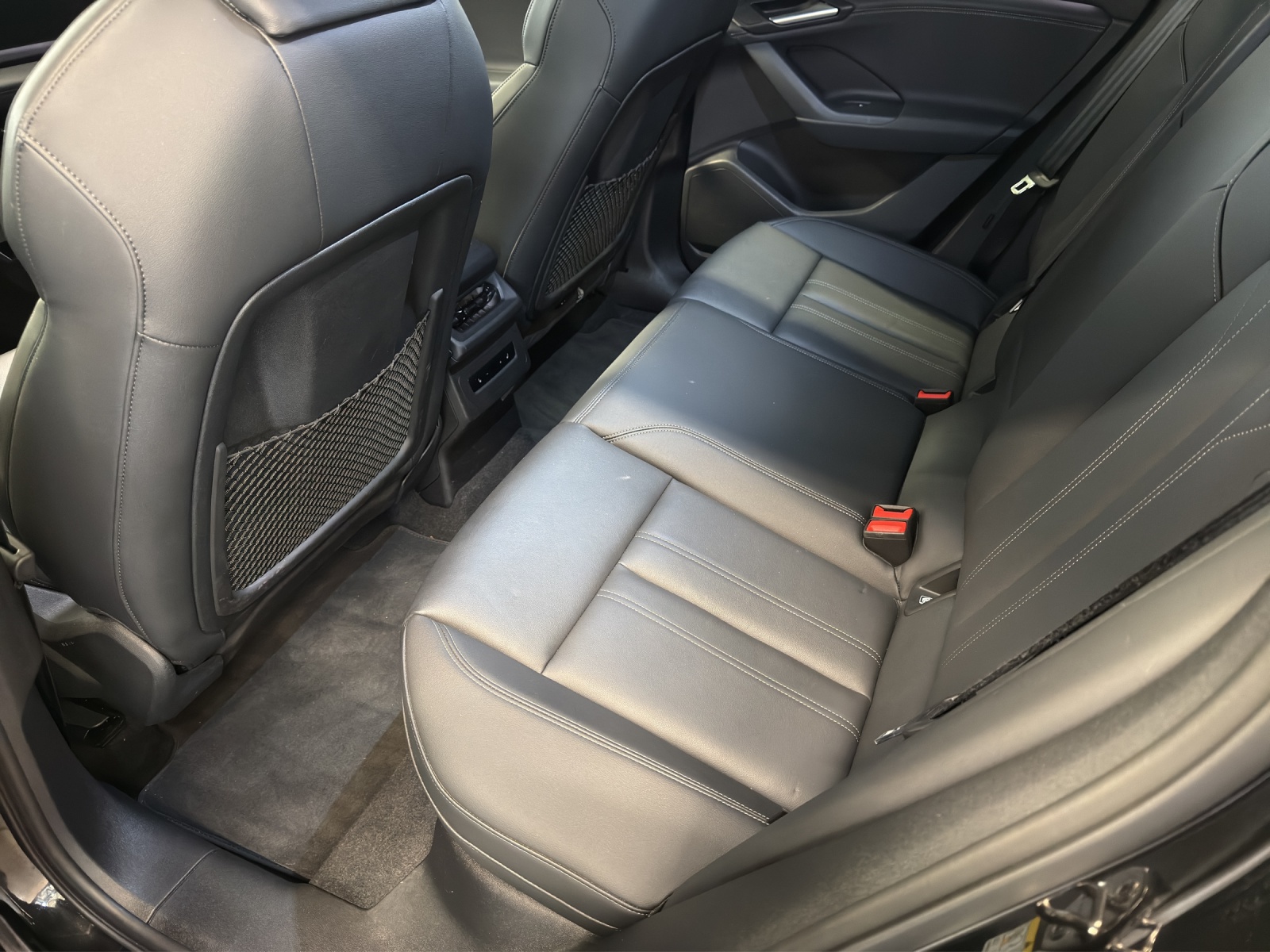 AUDI Q6 Sportback e-tron quattro-image-11