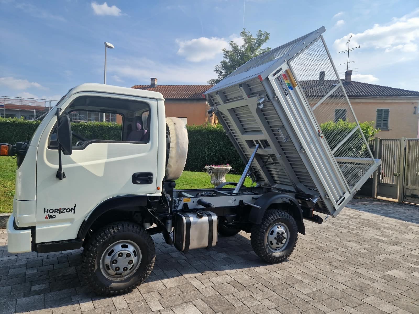 PIAGGIO DURSO PVI-41 VM/L - Ponte Ribaltabile 3 Lati in Alluminio con Soprasponde in Rete Zincata - Doppio Gancio di Traino KG. 3500-image-2