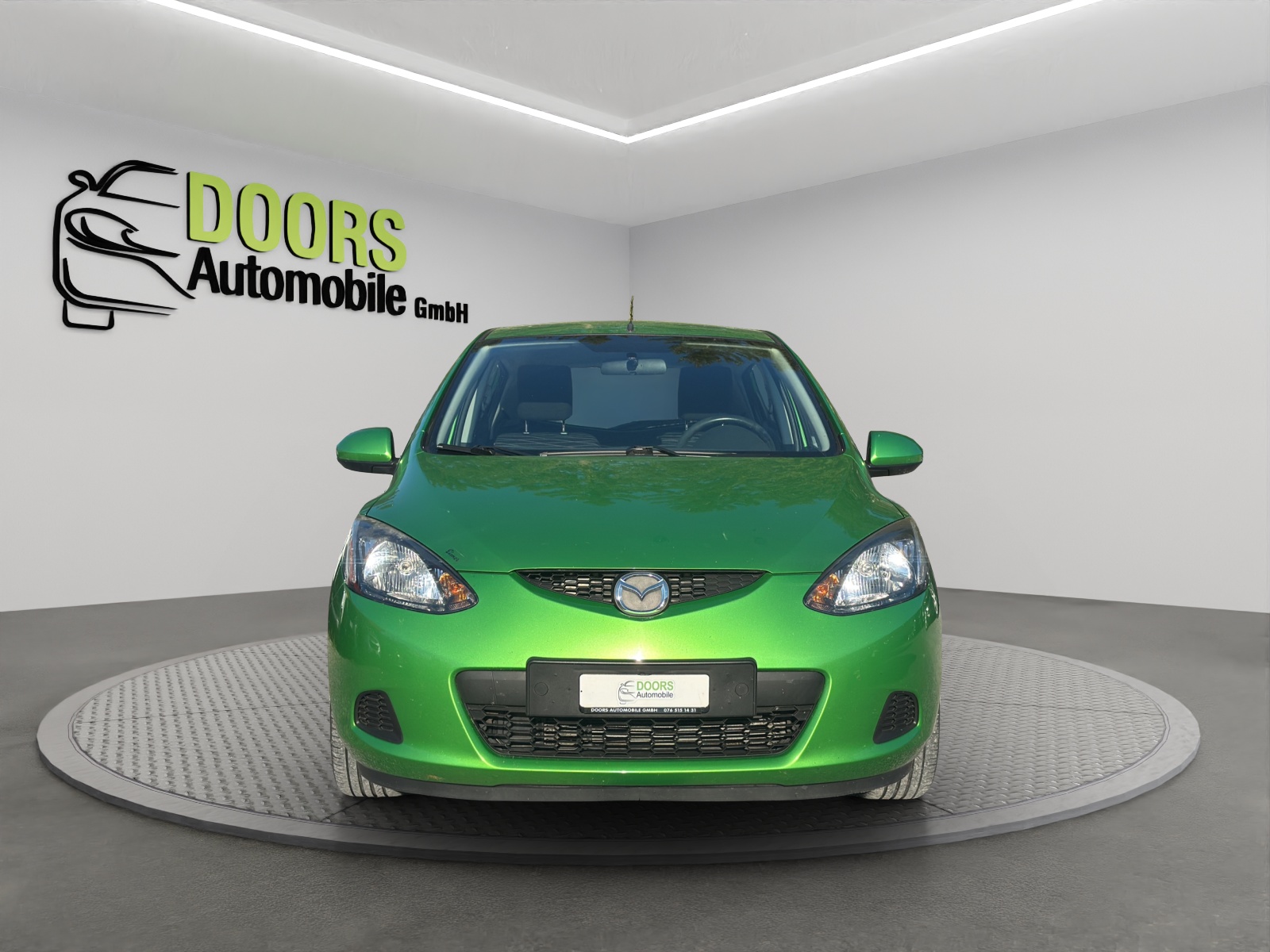 MAZDA 2 1.3i 16V Exclusive-showroom-element-1
