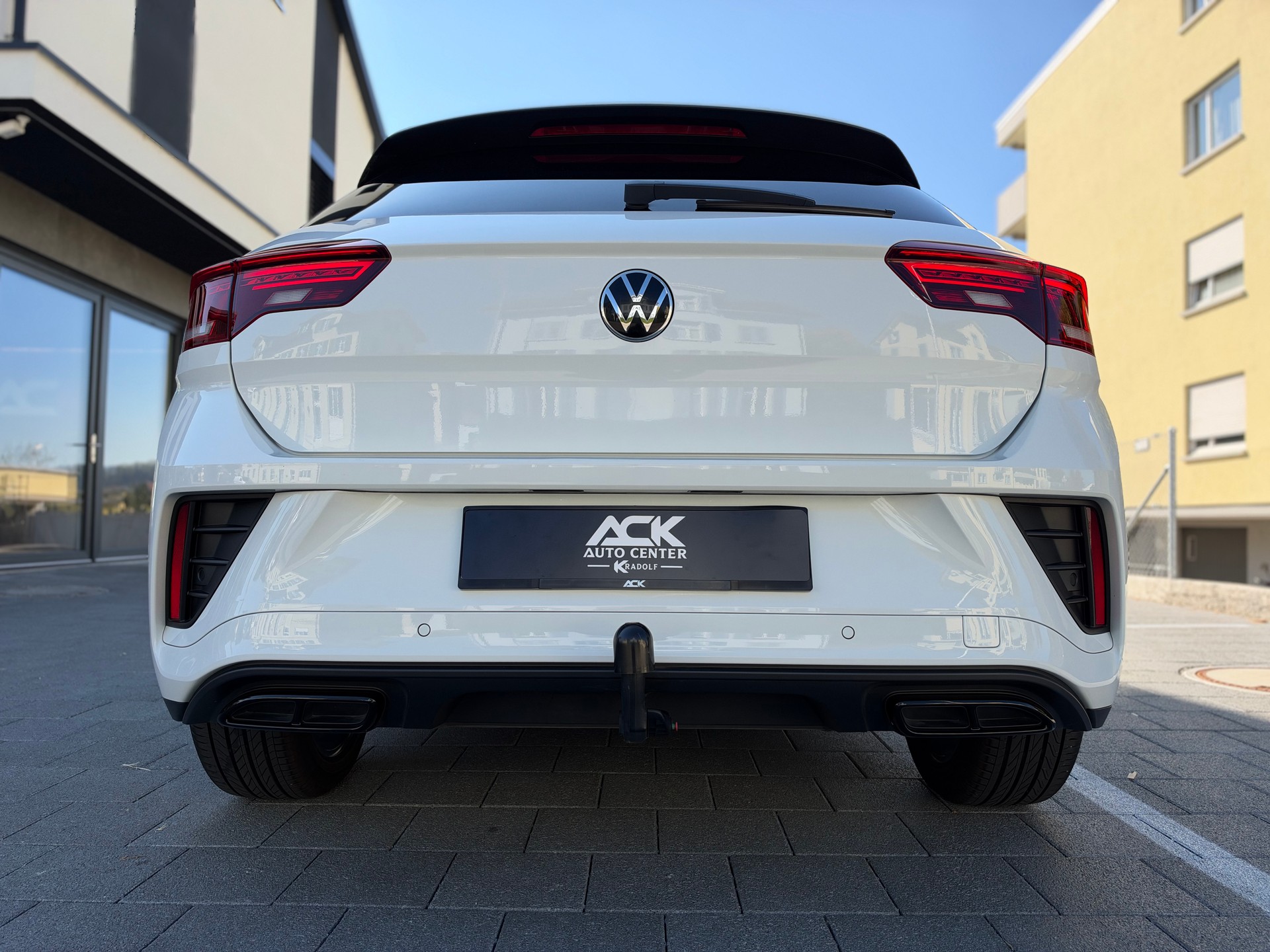 VW T-Roc 1.5 TSI EVO R-Line DSG-image-4