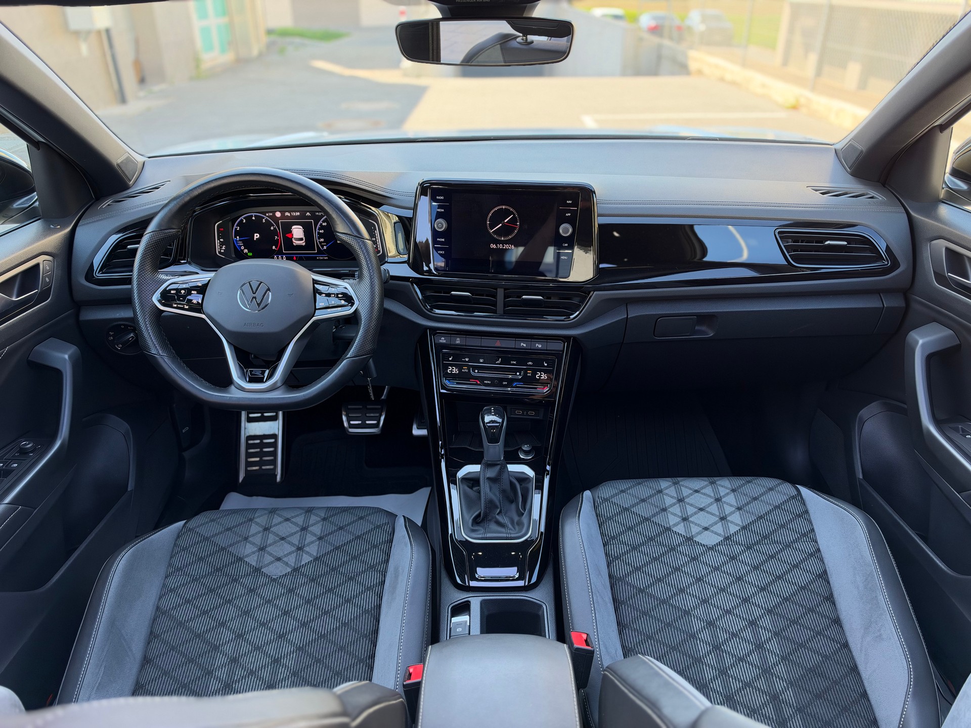 VW T-Roc 1.5 TSI EVO R-Line DSG-image-10