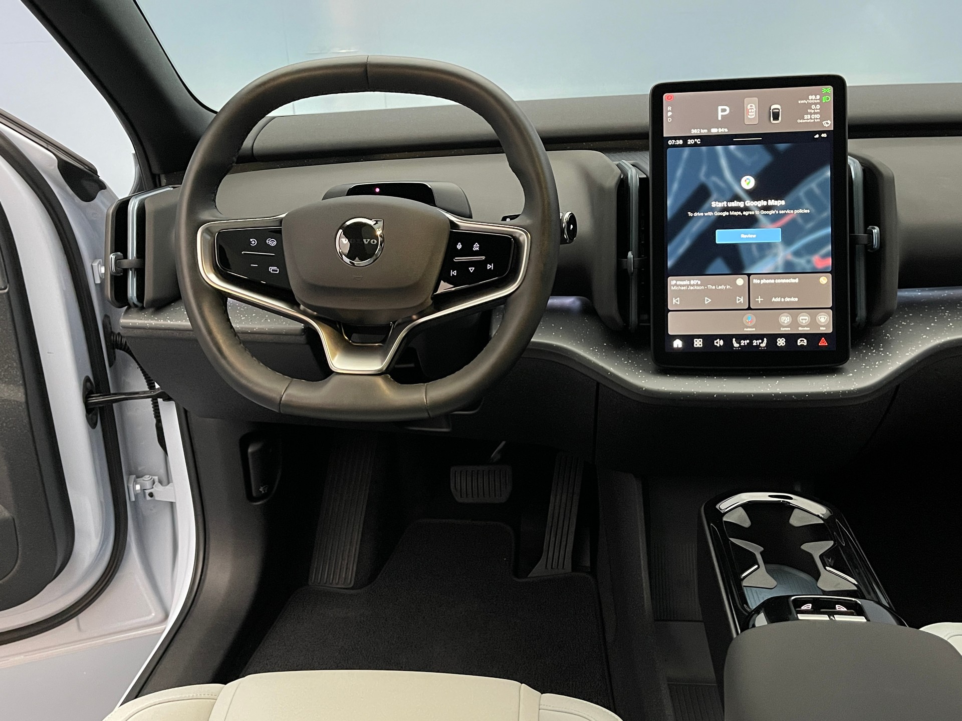 VOLVO EX30 E60 Twin Ultra Performance AWD-image-9