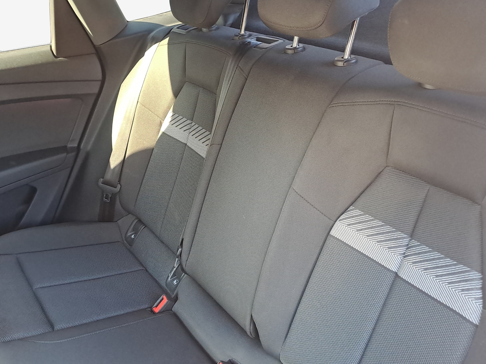 AUDI Q4 Sportback e-tron 35-image-12