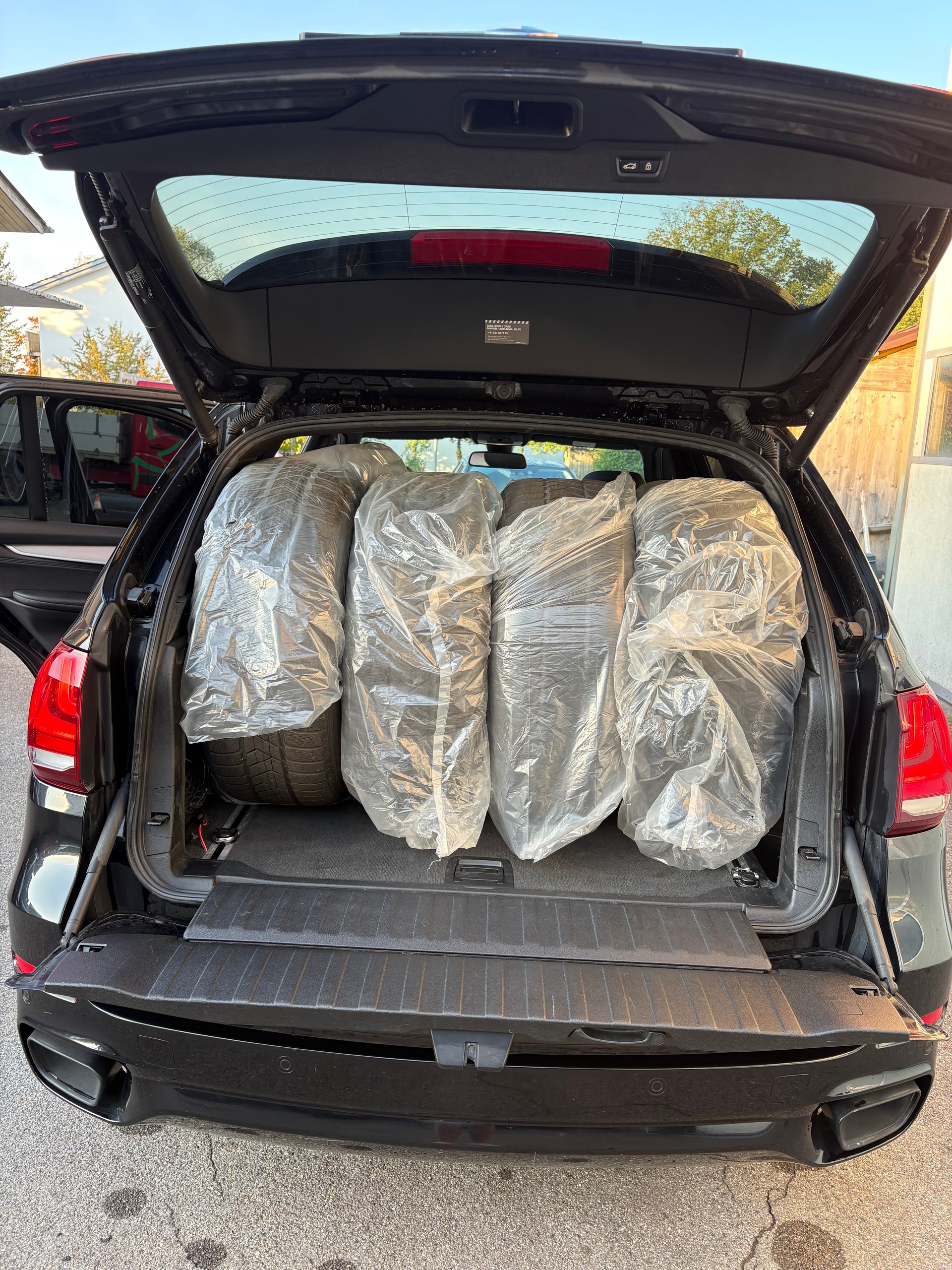 BMW X5 xDrive 30d Steptronic-image-13