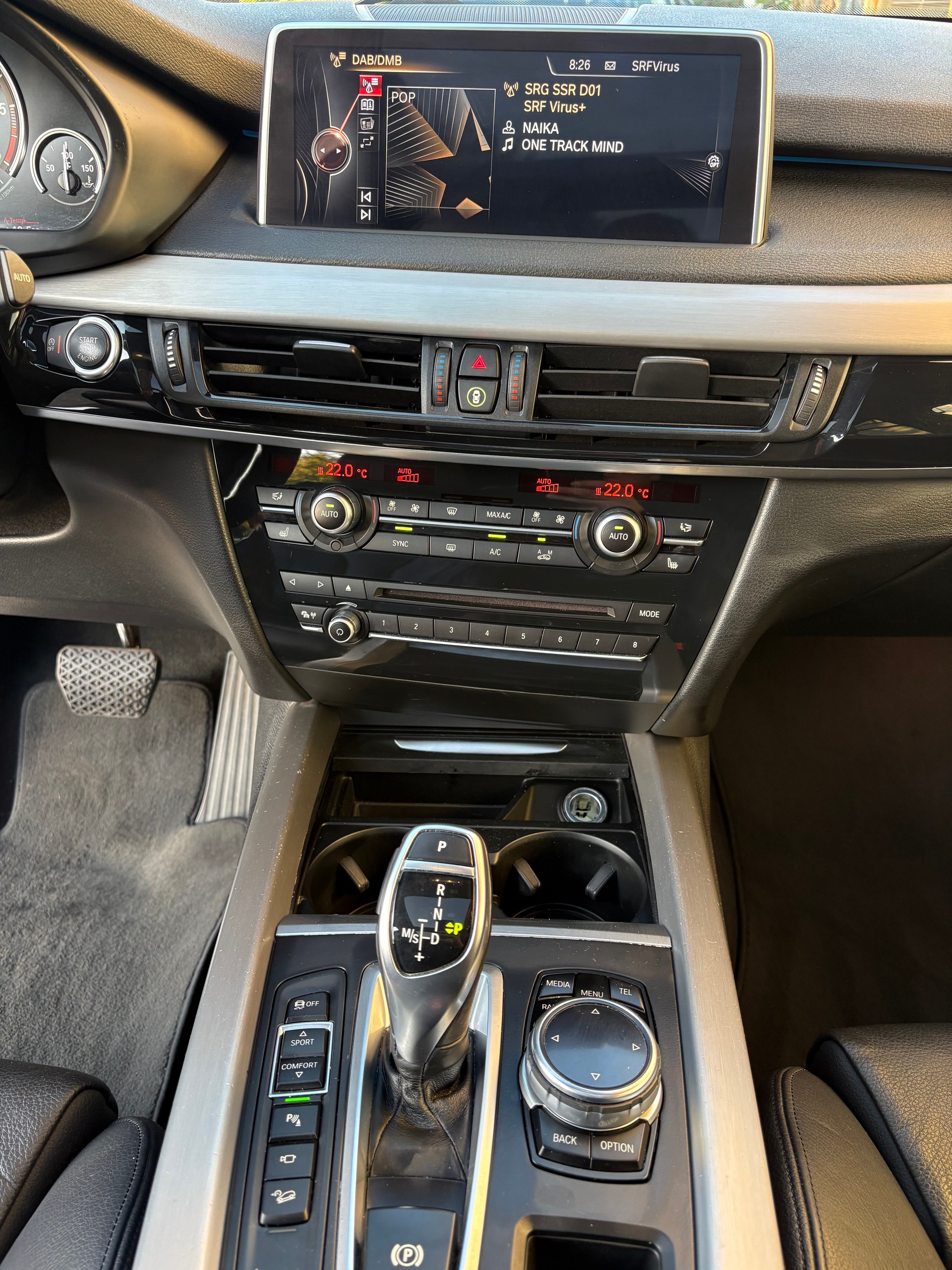 BMW X5 xDrive 30d Steptronic-image-9