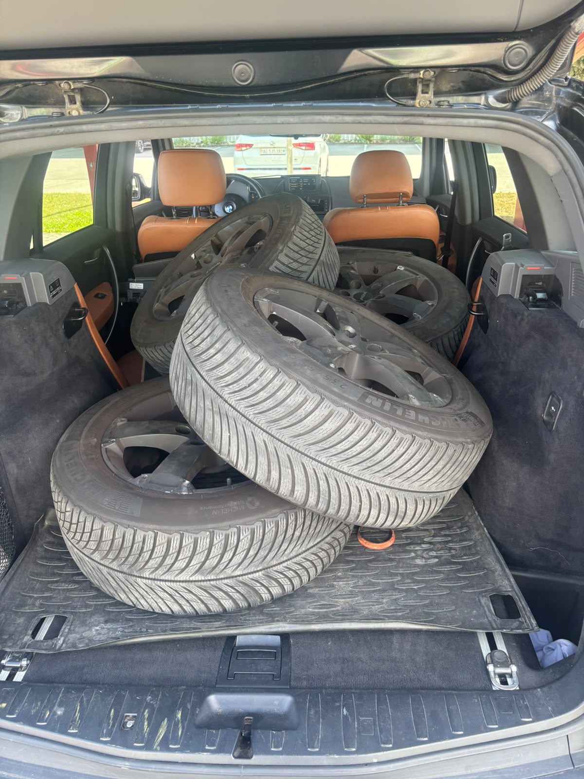 BMW X3 3.0d-image-10