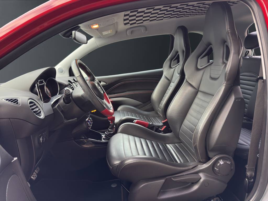 OPEL Adam 1.4 Turbo S-image-12