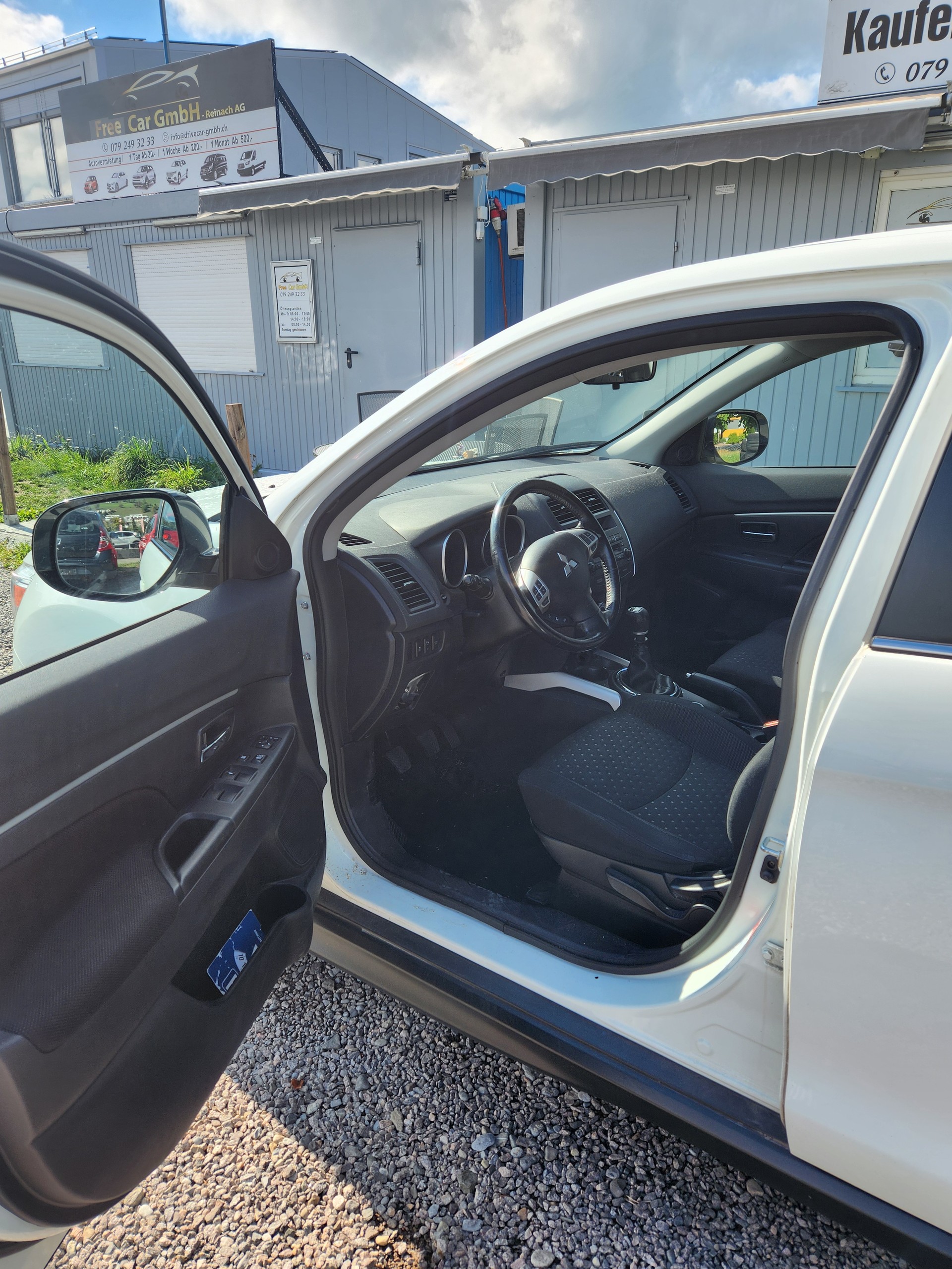 MITSUBISHI ASX 1.8 DID Jubilé35 4WD-image-5