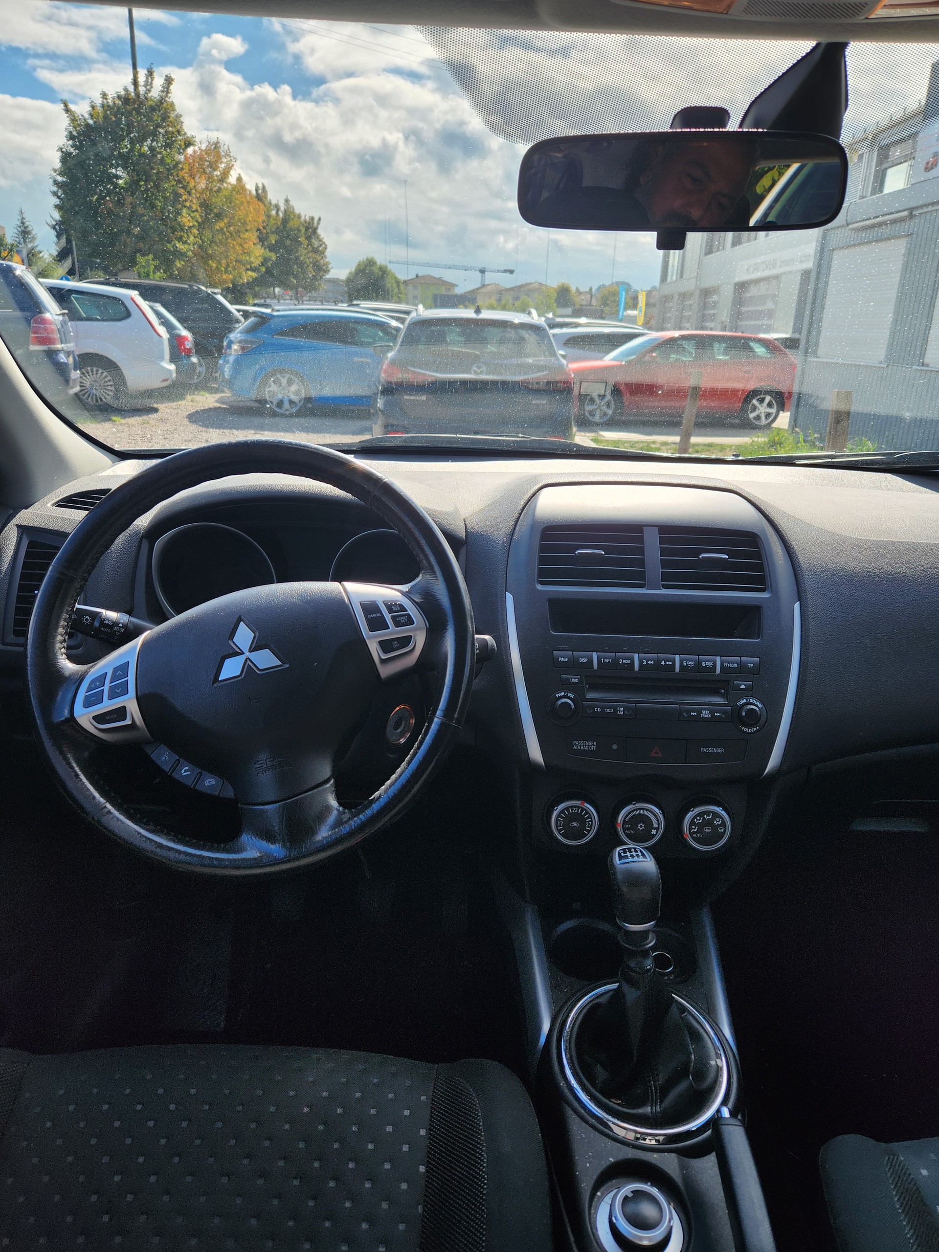 MITSUBISHI ASX 1.8 DID Jubilé35 4WD-image-9