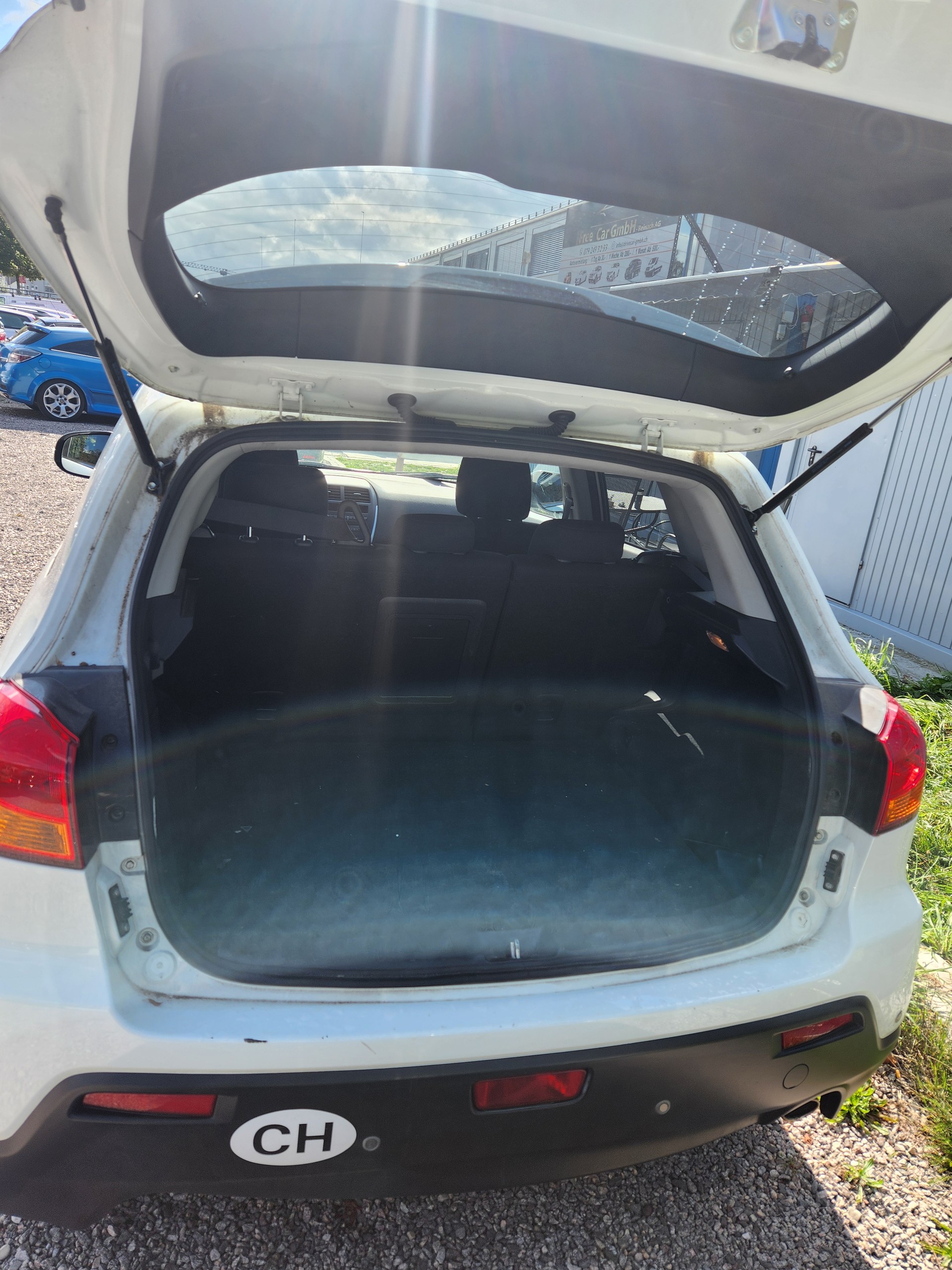MITSUBISHI ASX 1.8 DID Jubilé35 4WD-image-3
