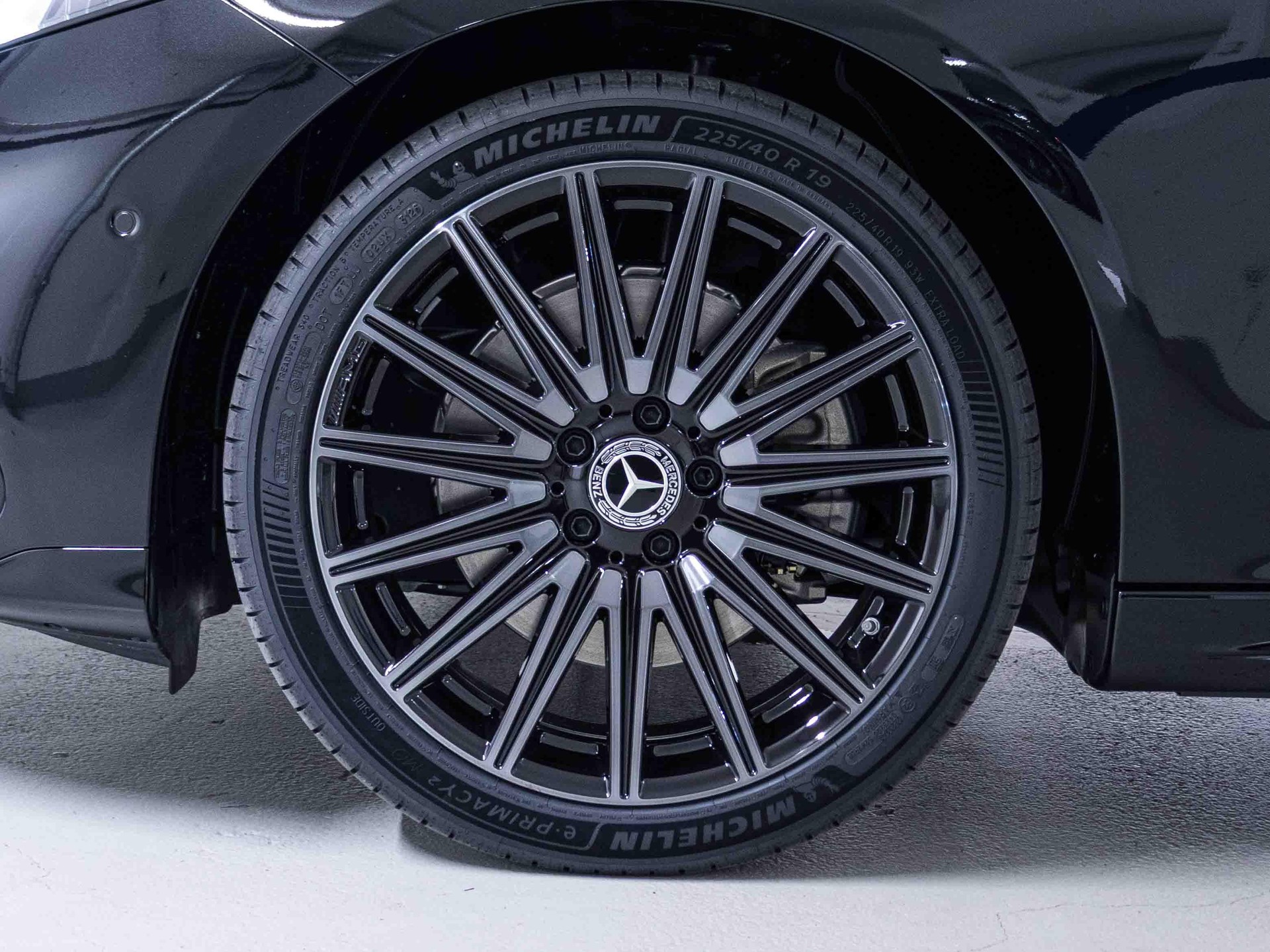 MERCEDES-BENZ CLA 350 4MATIC EQ-image-14