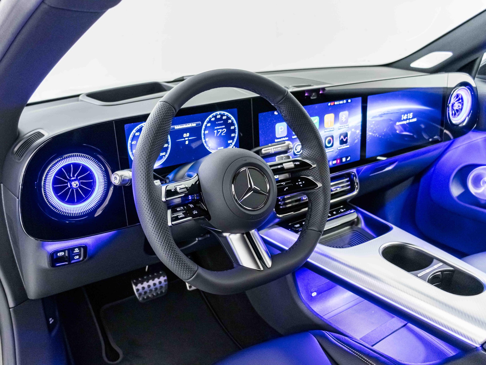 MERCEDES-BENZ CLA 350 4MATIC EQ-image-9