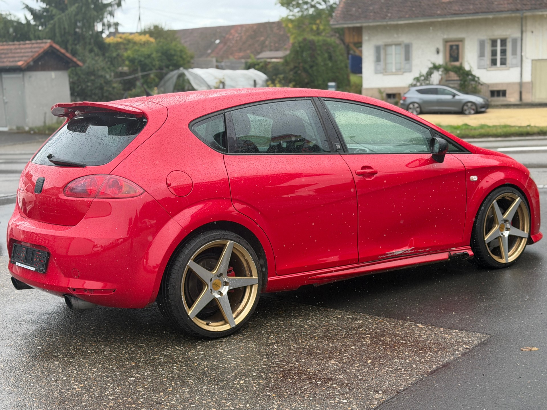 SEAT Leon 2.0 TSI FR-image-2