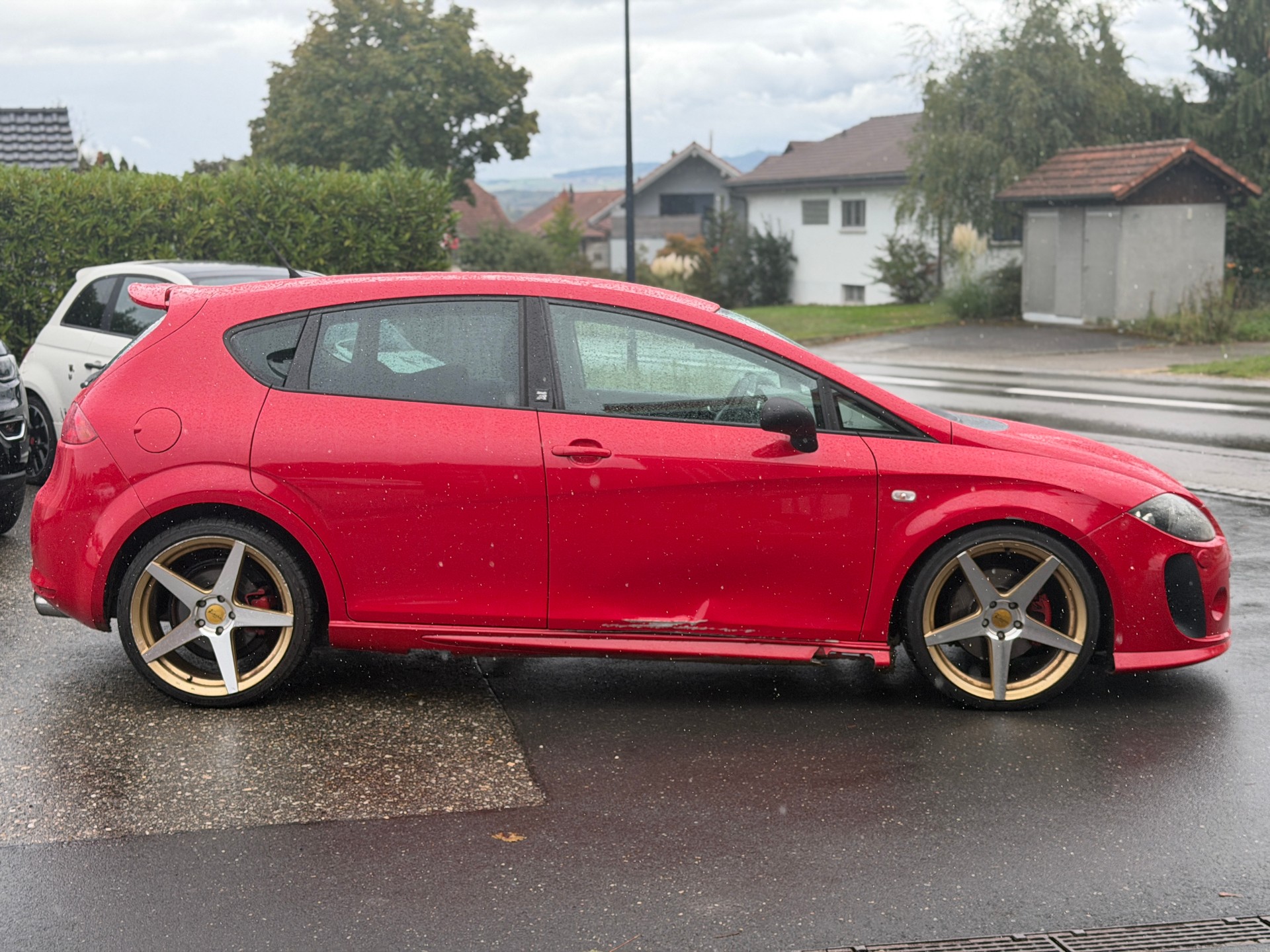 SEAT Leon 2.0 TSI FR-image-1