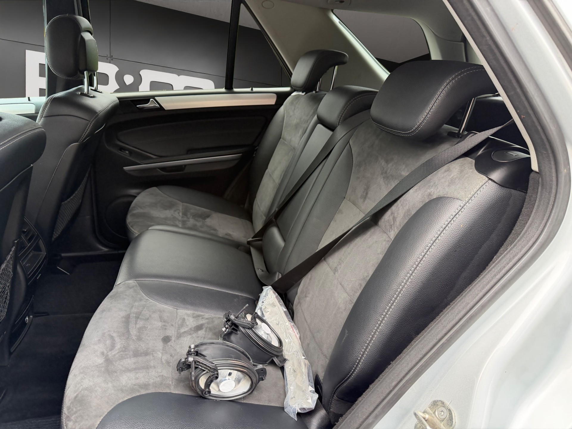 MERCEDES-BENZ ML 350 (320) CDI 4Matic 7G-Tronic-image-11