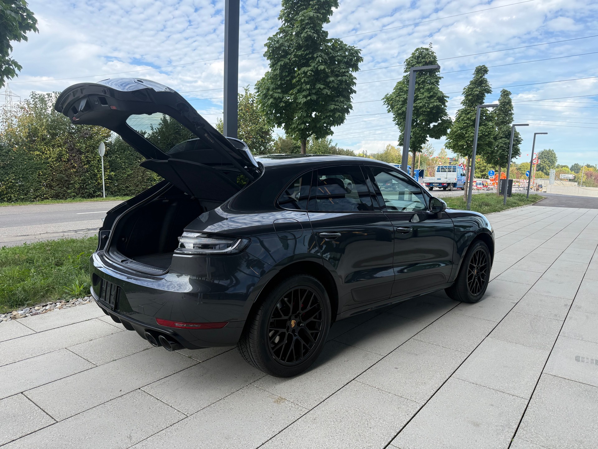 PORSCHE Macan GTS PDK-image-10