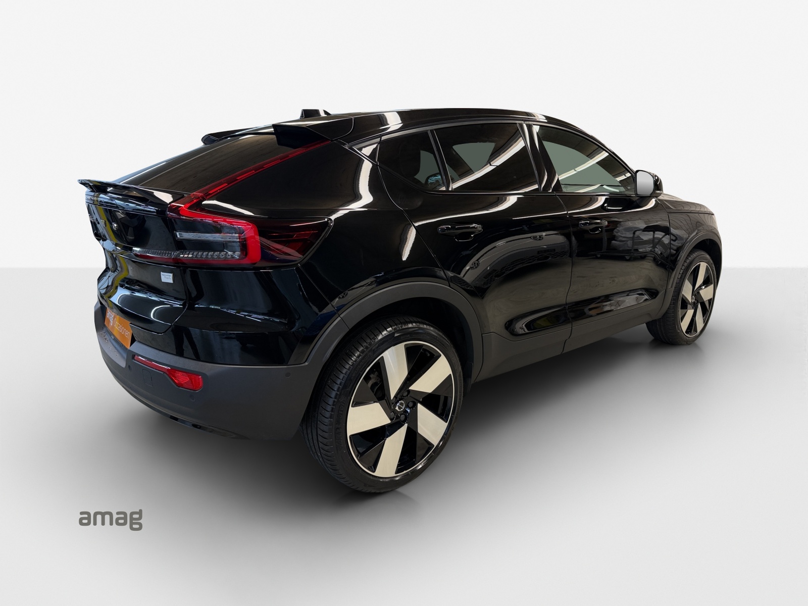 VOLVO C40 Recharge P8 Twin AWD Pure Electric Ultimate-image-4