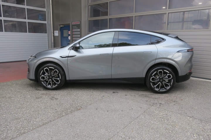 XPENG G6 80kWh Performance AWD-image-3
