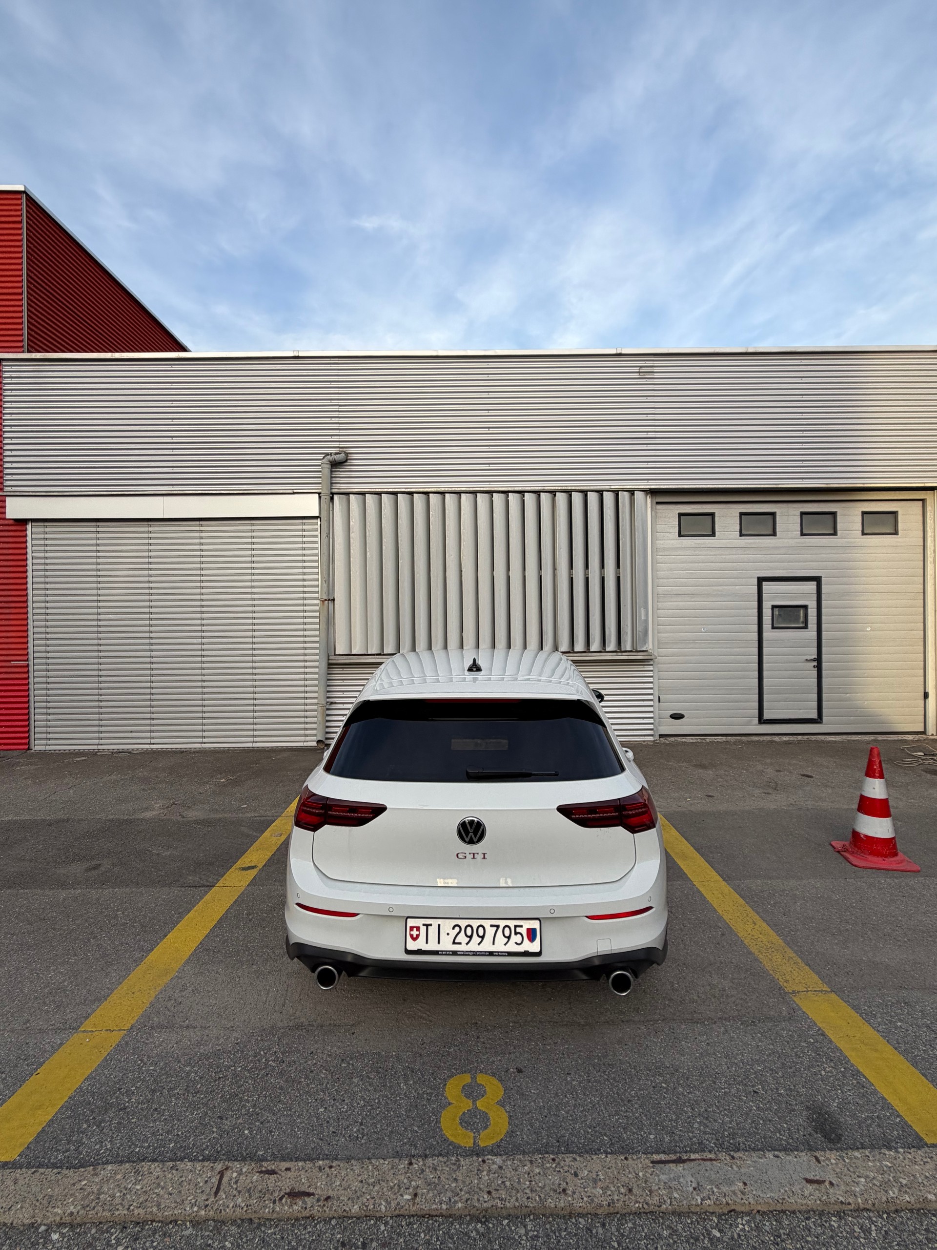 VW 2.0 TSI GTI DSG-image-1