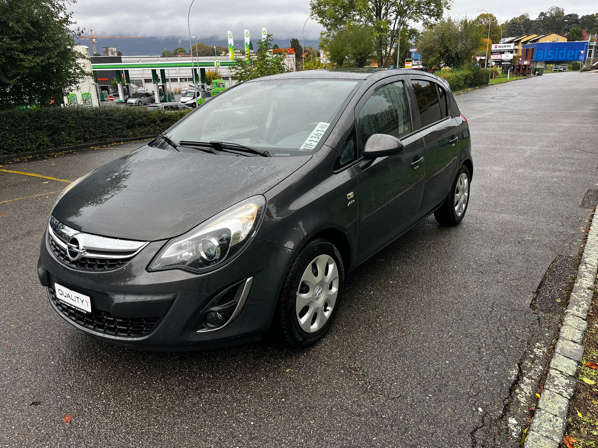 OPEL Corsa 1.4 TP Color Edition-image-2