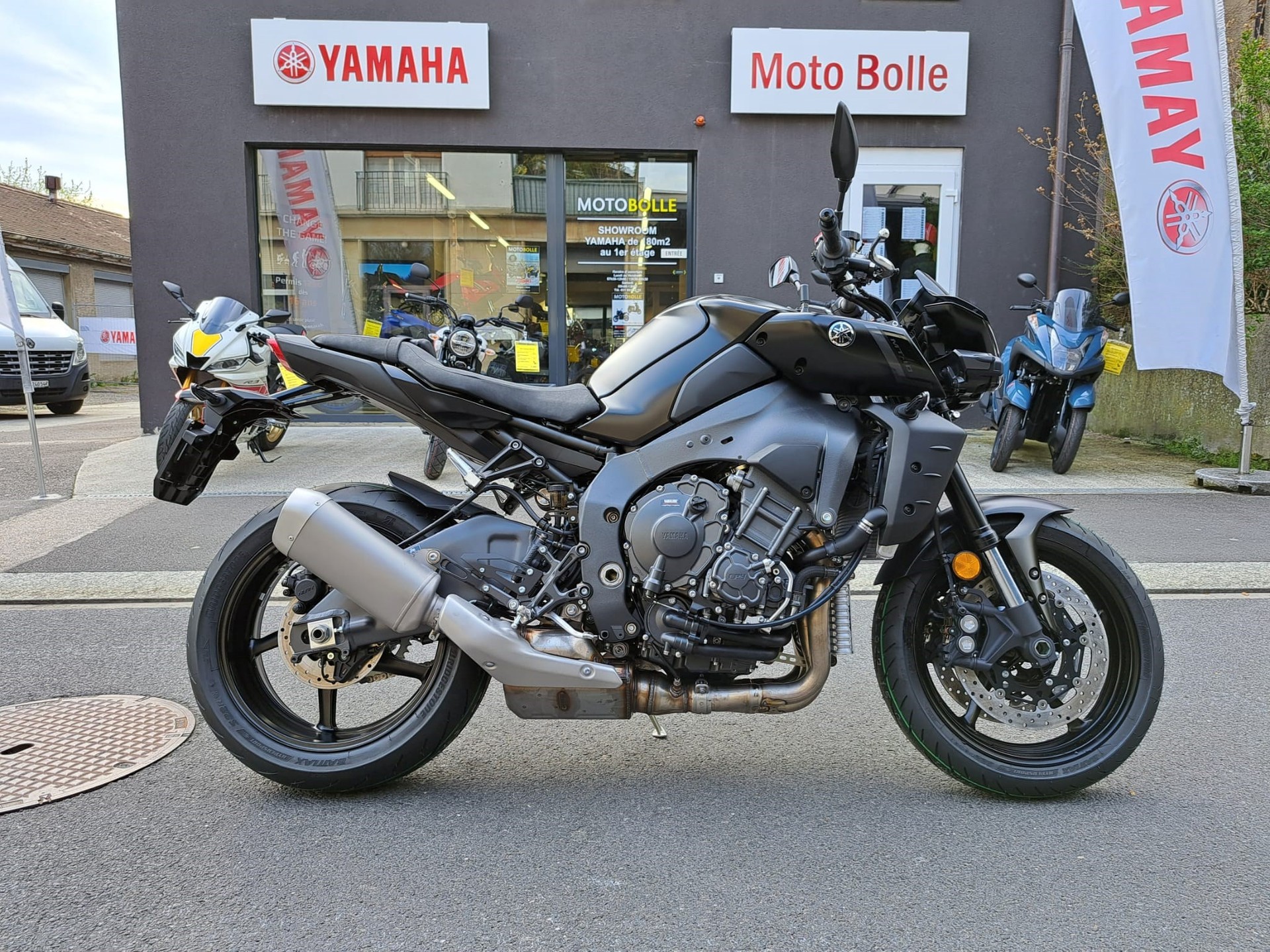 YAMAHA MT-10 ABS