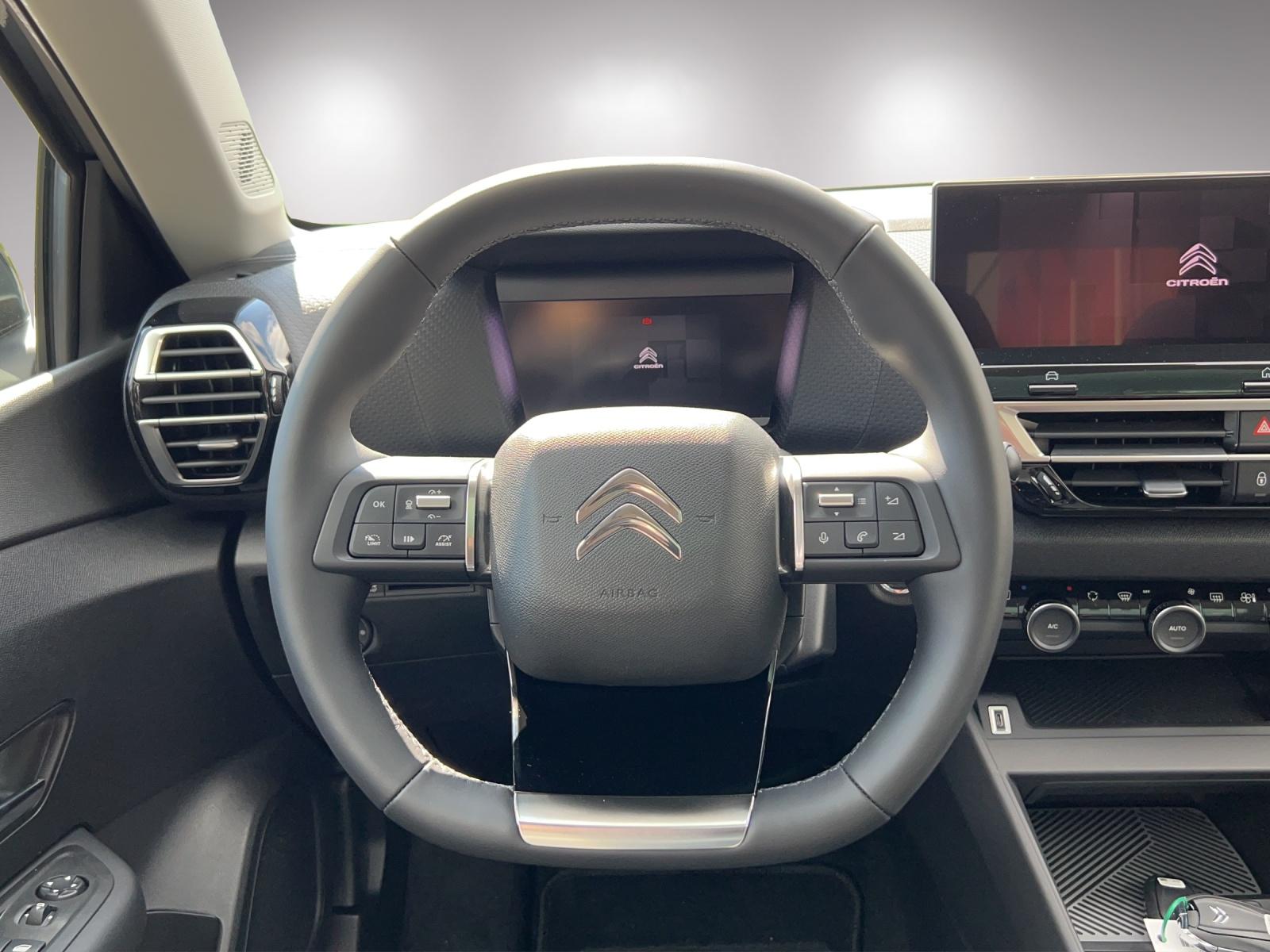 CITROEN ë-C4 X Shine-image-12