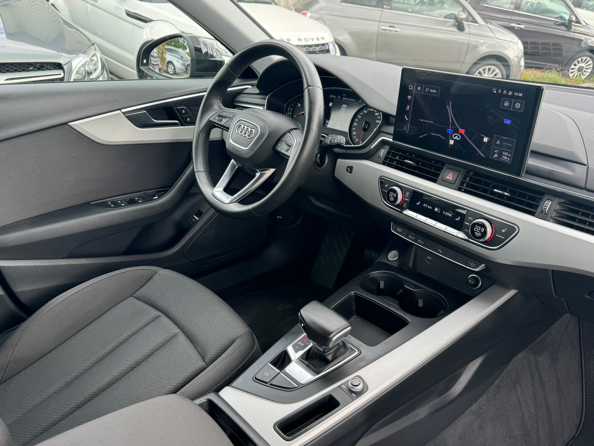 AUDI A4 Avant 40 TDI advanced quattro S-tronic-image-6
